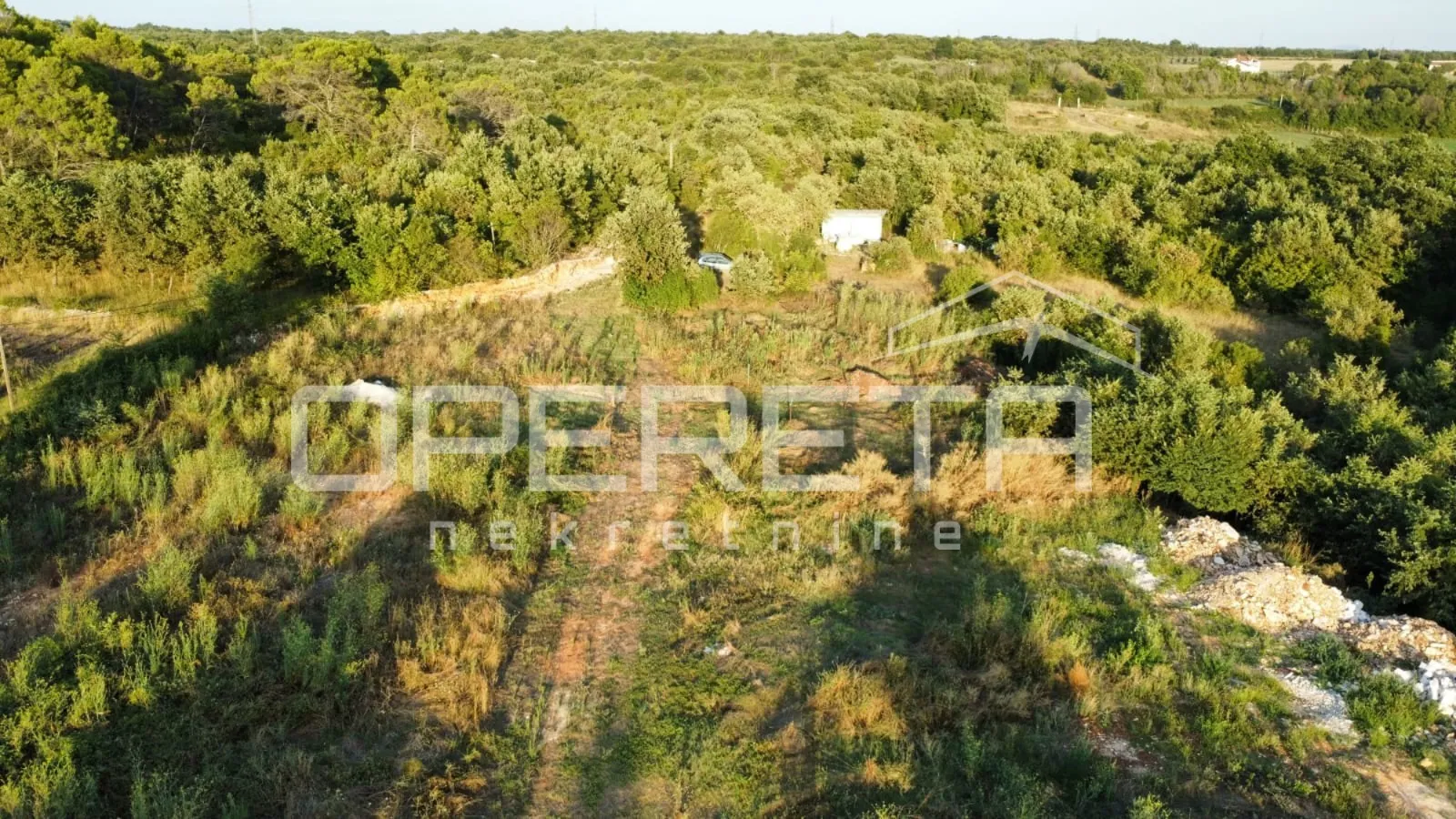 vodnjan, vodnjan, 8.000,00 m2, 350.000,00 eur - slika 3
