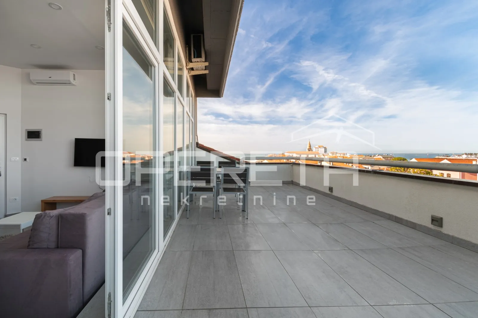 istra, umag - impresivni studio apartman s otvorenim pogledom na more i grad - slika 6