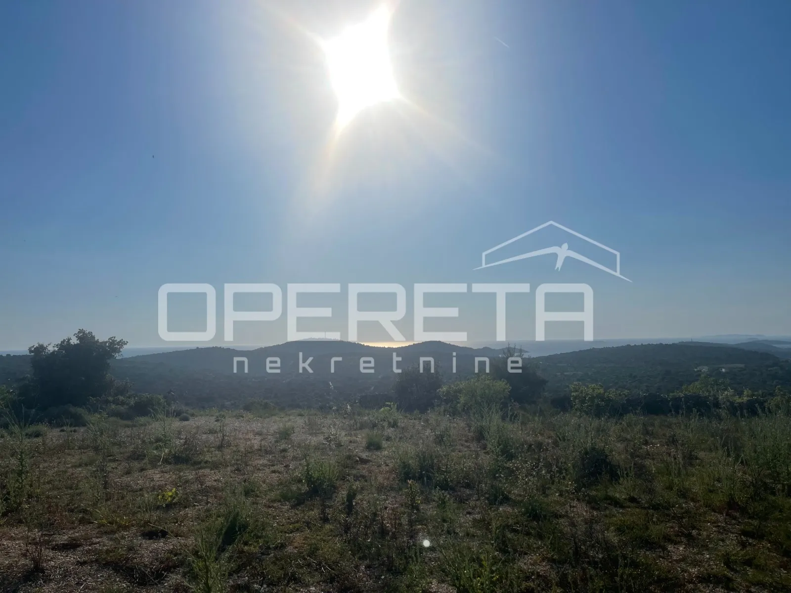 zemljište na mirnoj lokaciji i pogledom na more, 1.800 m2, dvornica - slika 6
