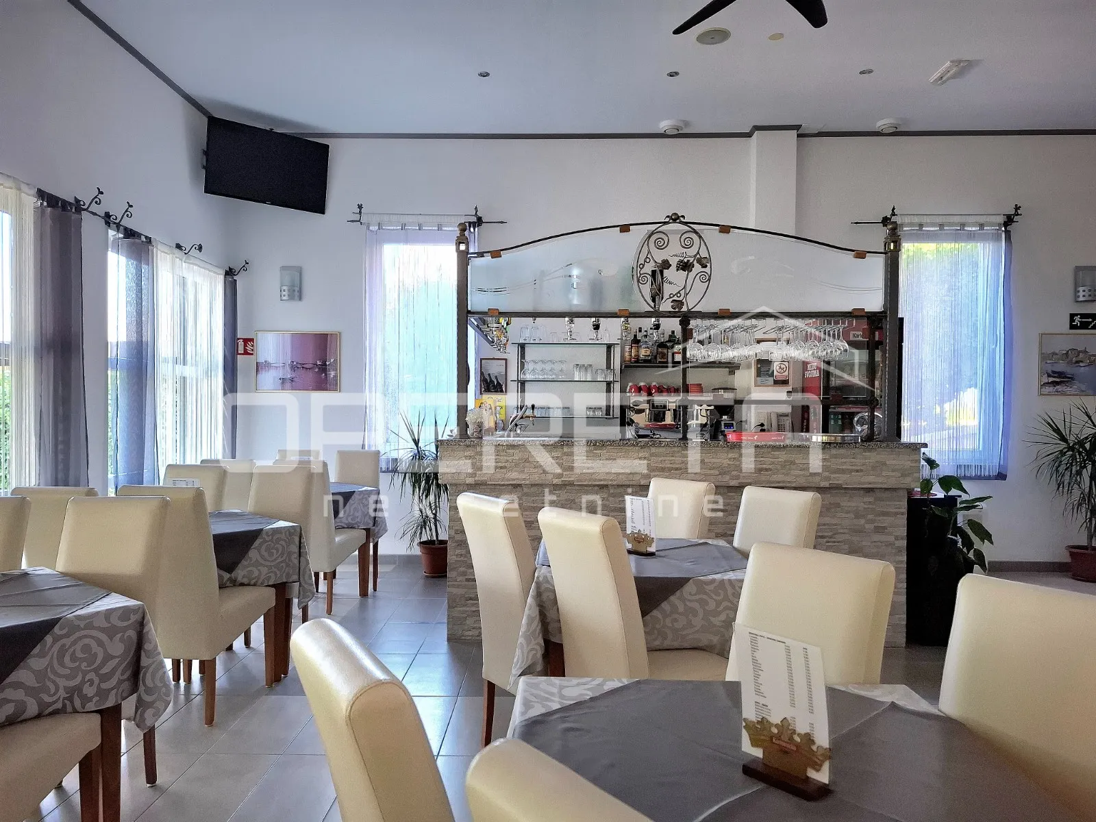 makarska rivijera - hotel / vrhunska investicijska prilika! - slika 10