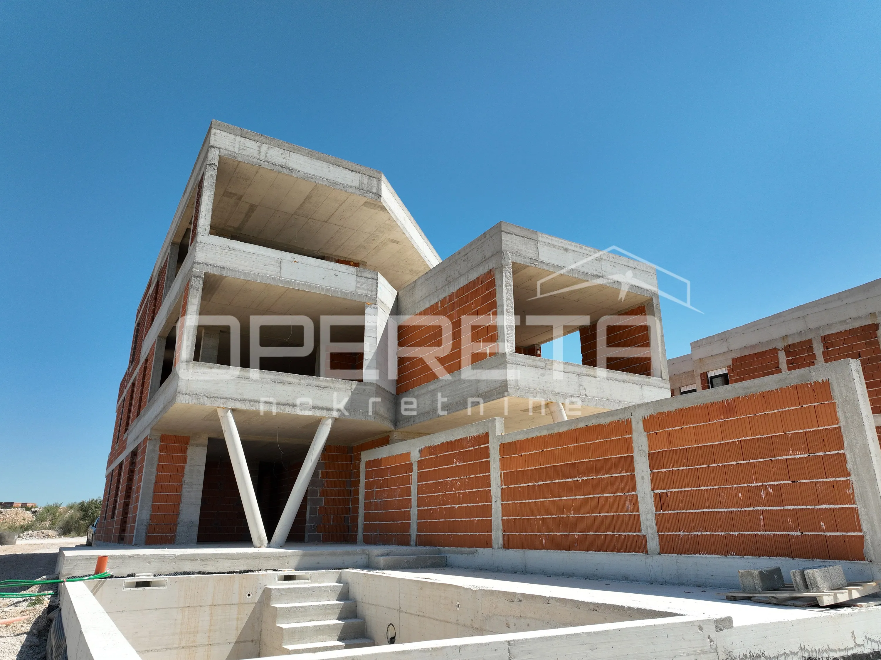 vodice - prostran moderan stan 125,91m2 s bazenom, novogradnja - slika 6