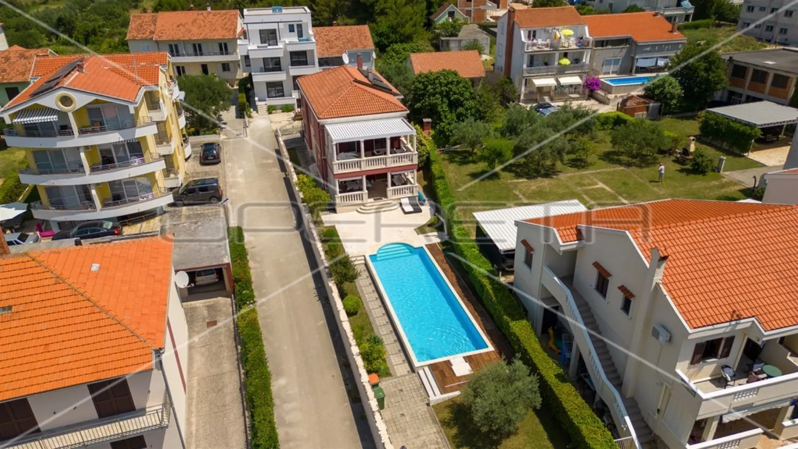 prekrasna kuća kraj mora u sukošanu - slika 4