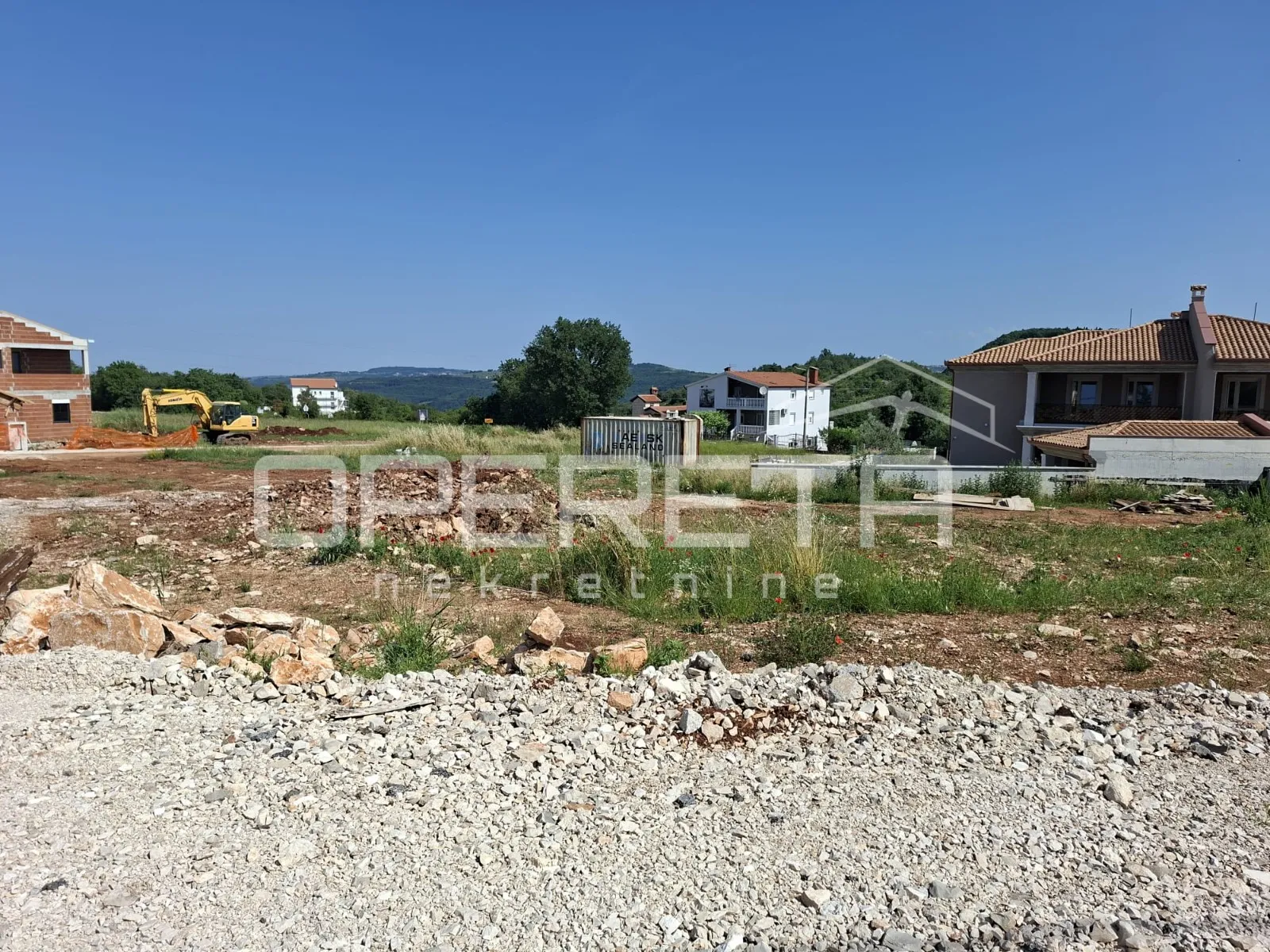 istra, momjan okolica – zemljište s građevinskom dozvolom 657 m2 - slika 4