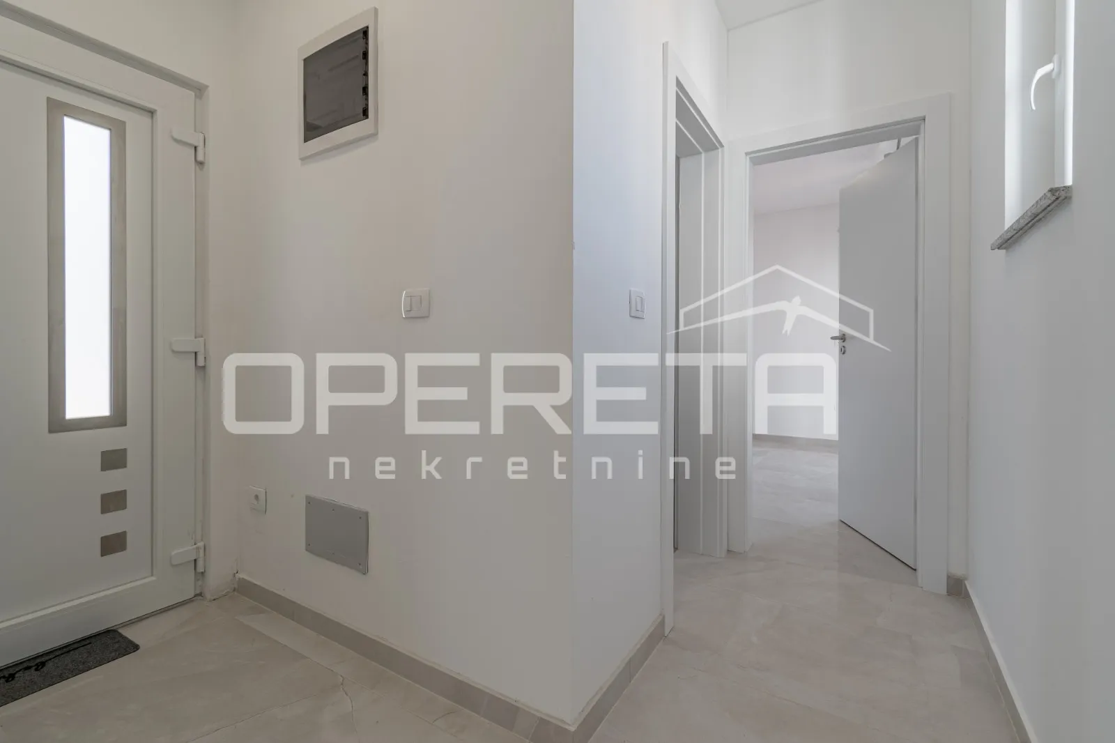 prodaja, kuća, momjan, momjan, dvojni objekt, 231m2 - slika 8
