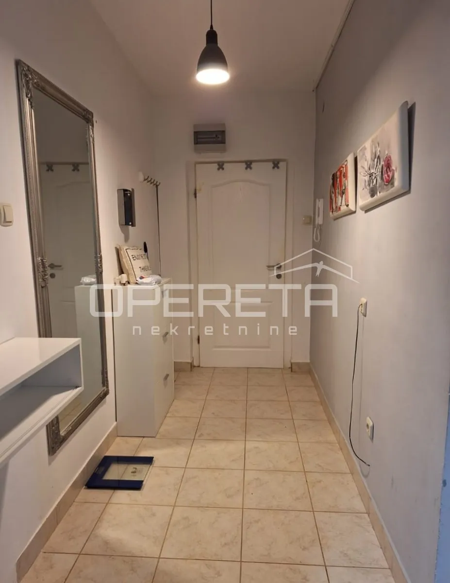istra, rovinj, adaptiran stan 47 m2 u prizemlju zgrade, 500 m od centra i mora, - slika 7