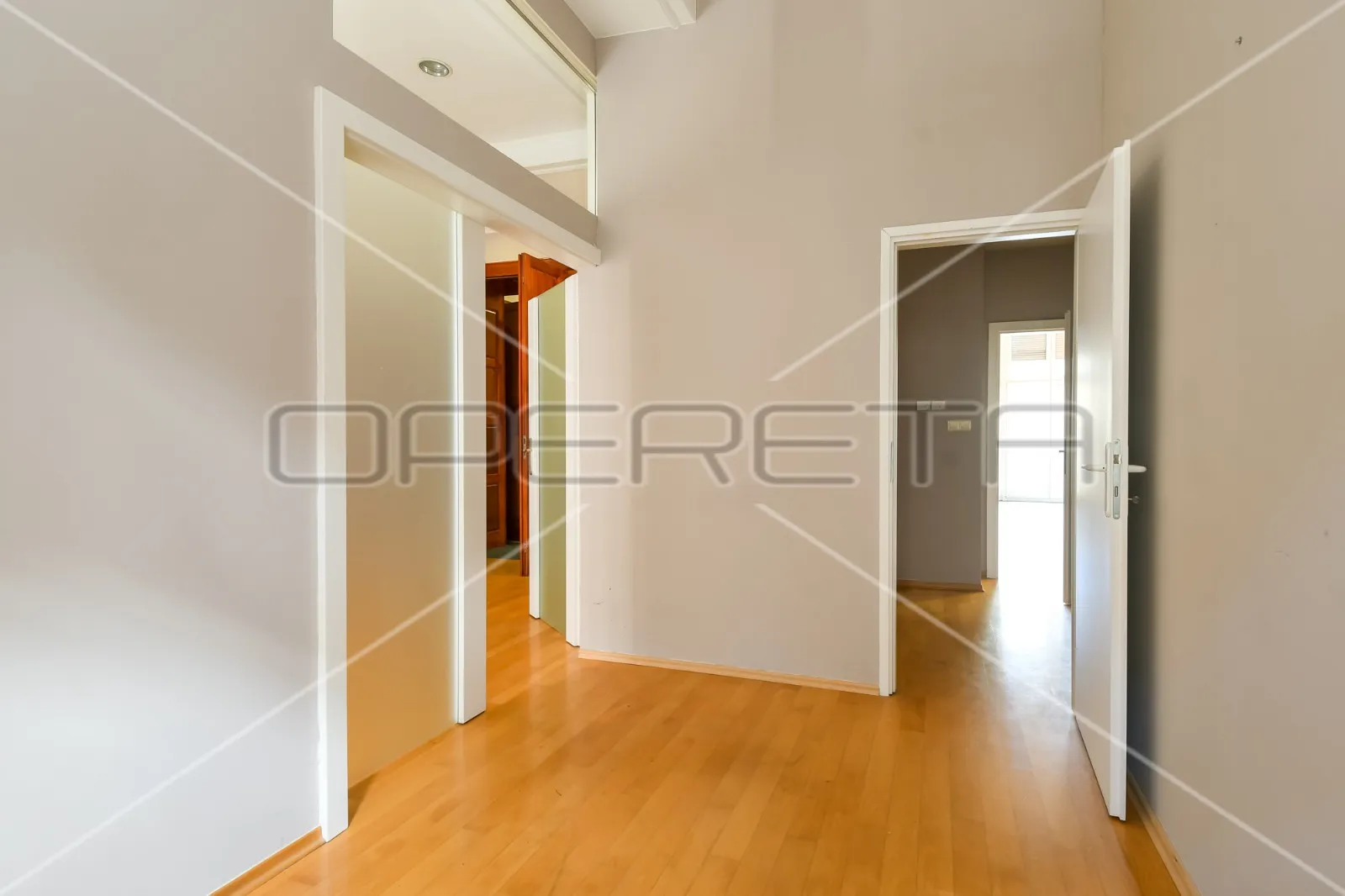 najam, ured, centar, palmotićeva, 240m2 - slika 4