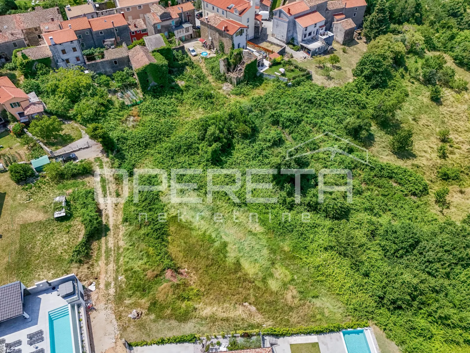 momjan, momjan, 592,00 m2, 99.000,00 eur - slika 5