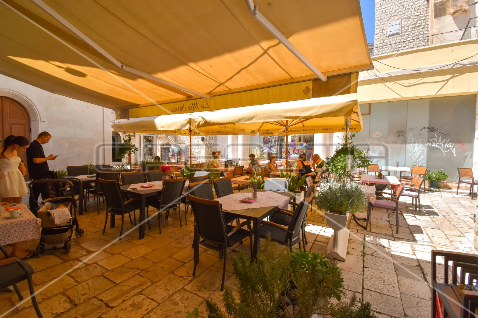 poslovno stambena zgrada u centru stare gradske jezgre, split - slika 26