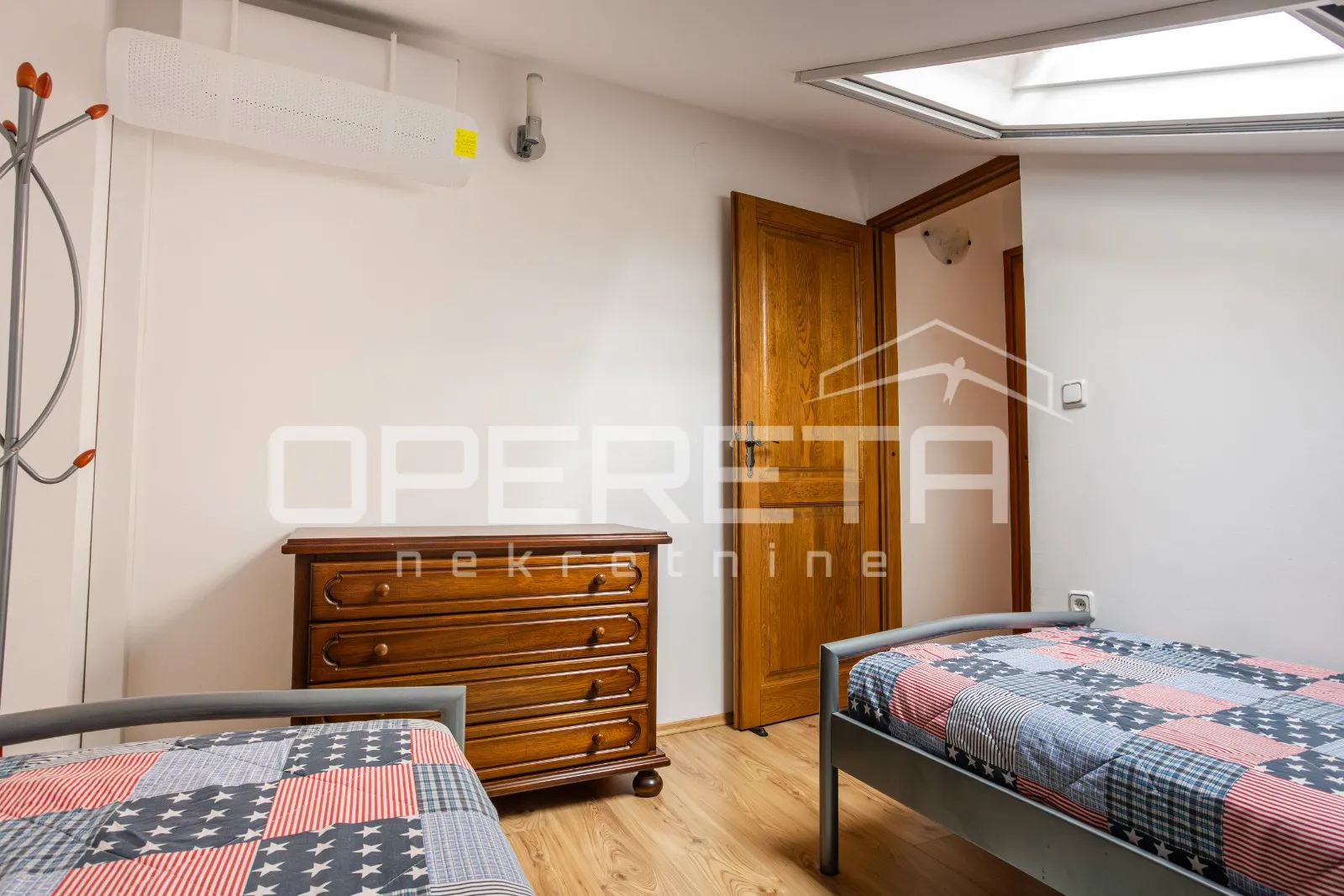apartmanska kuća uz more – bez troška vode i struje! - slika 24
