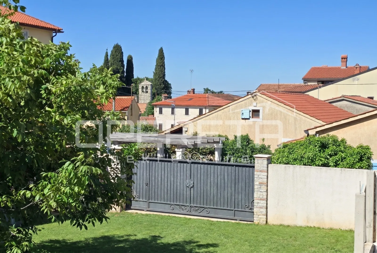 poreč okolica - samostojeća kamena kuća s velikim vrtom blizu mora - slika 3