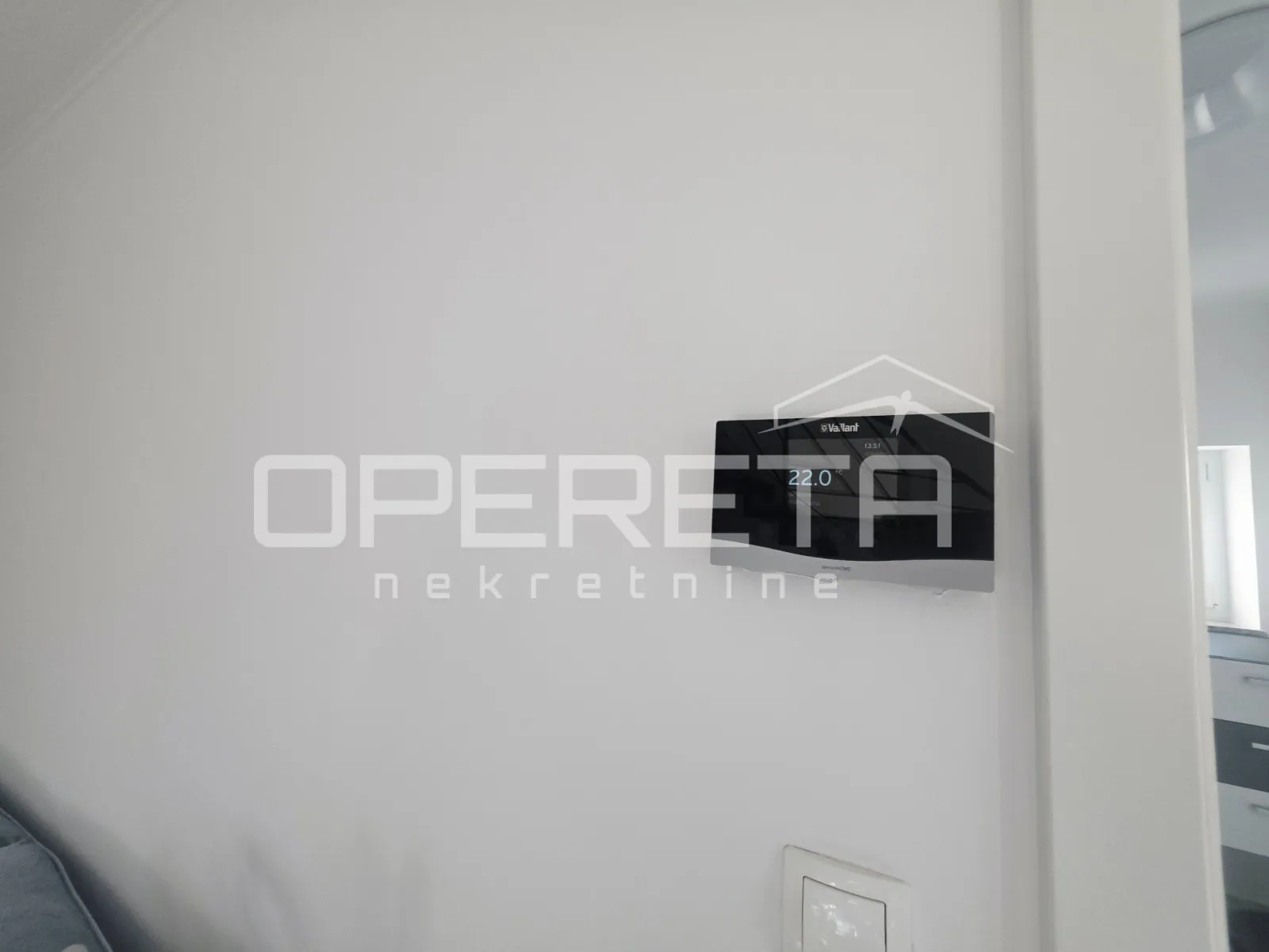 črnomerec, 85m2, 4-soban, terasa 80 m2, vrt i voćnjak 300m2, garaža 20 m2 - slika 19