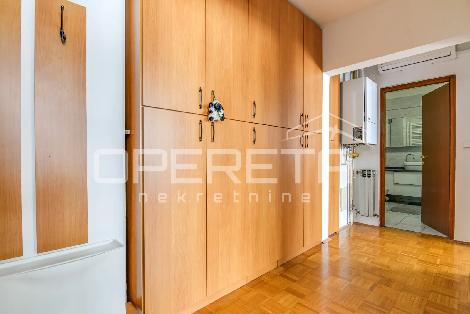 prodaja prekrasnog obiteljskog 4-sobnog stana površine 109 m2 uz park maksimir - slika 12