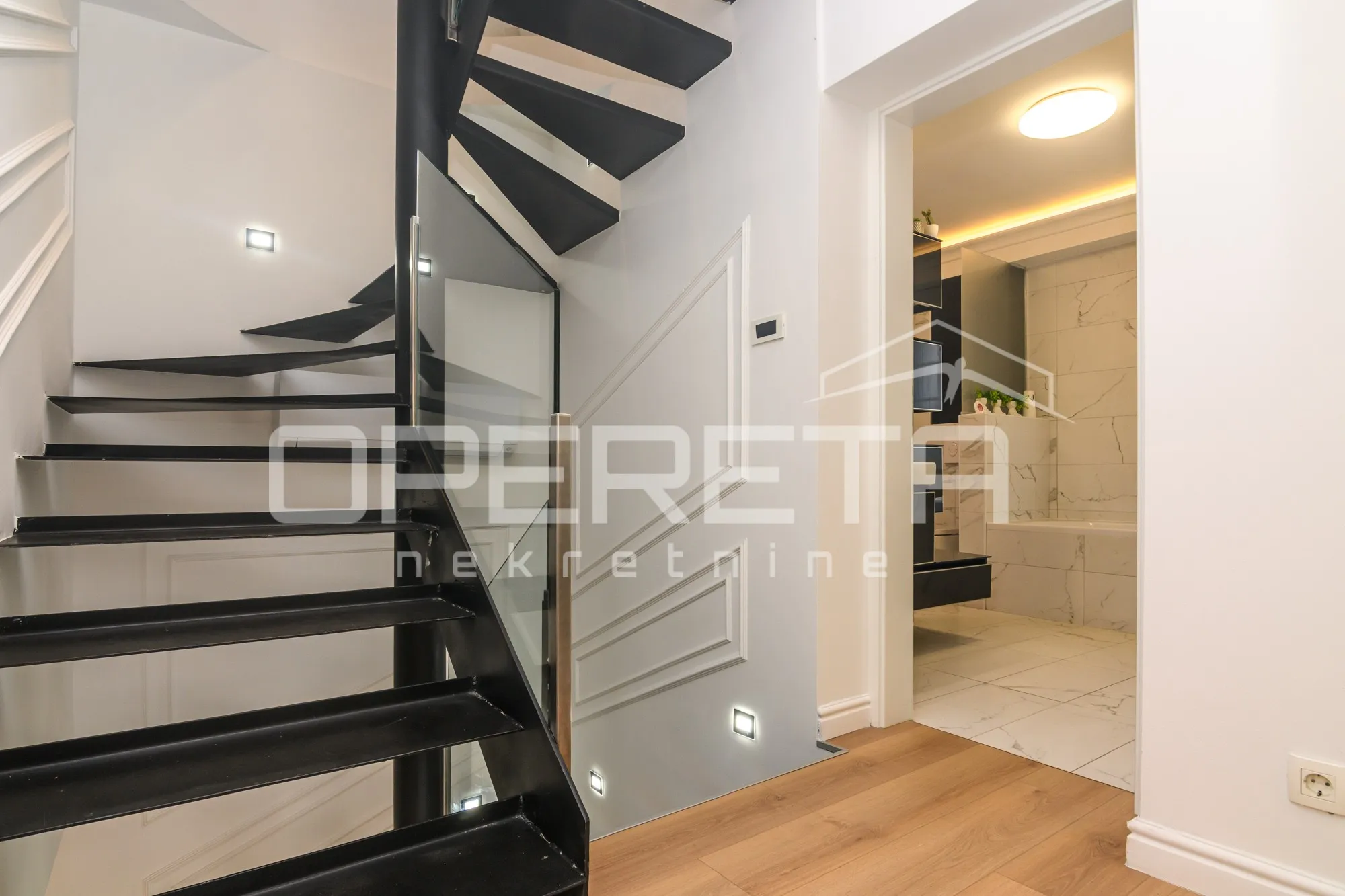 najam, kuća, gračani, gračani, samostojeća, 250m2 - slika 11