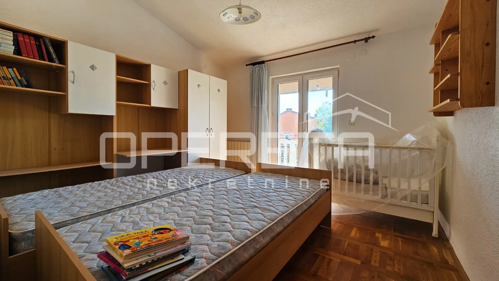 zadar – kuća s 2 trosobna stana (100 m²) i podrumom - slika 13