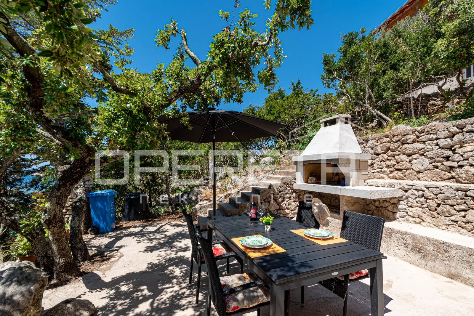 kuća prvi red do mora - uvala stračićica, korčula - slika 21