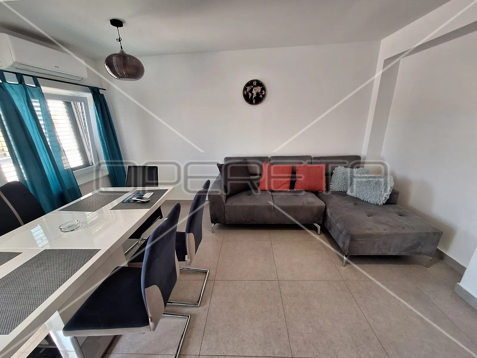 apartmanska kuća u centru jezera, investicija - slika 17