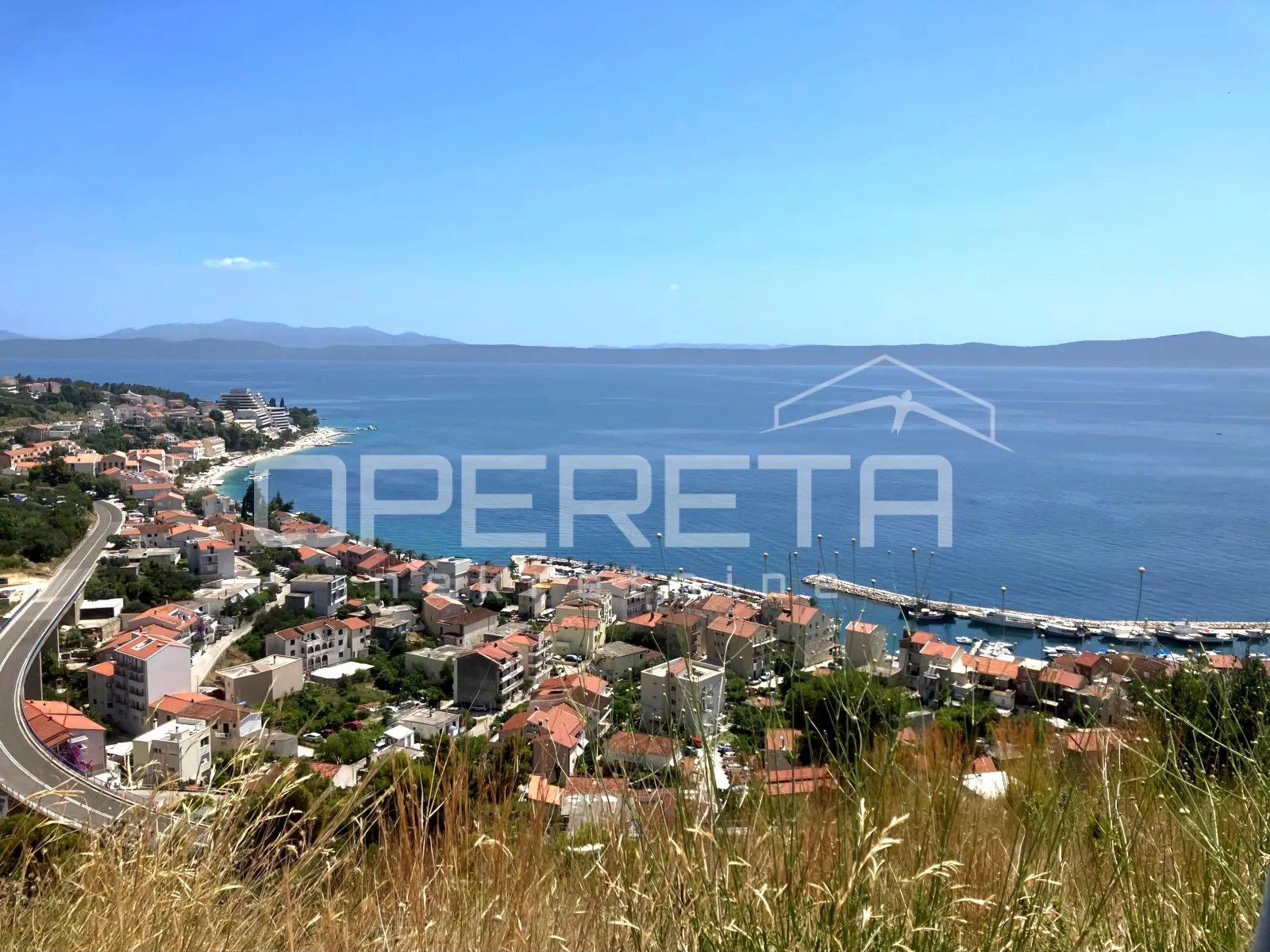 Podgora - poljoprivredno zemljište s panoramskim pogledom