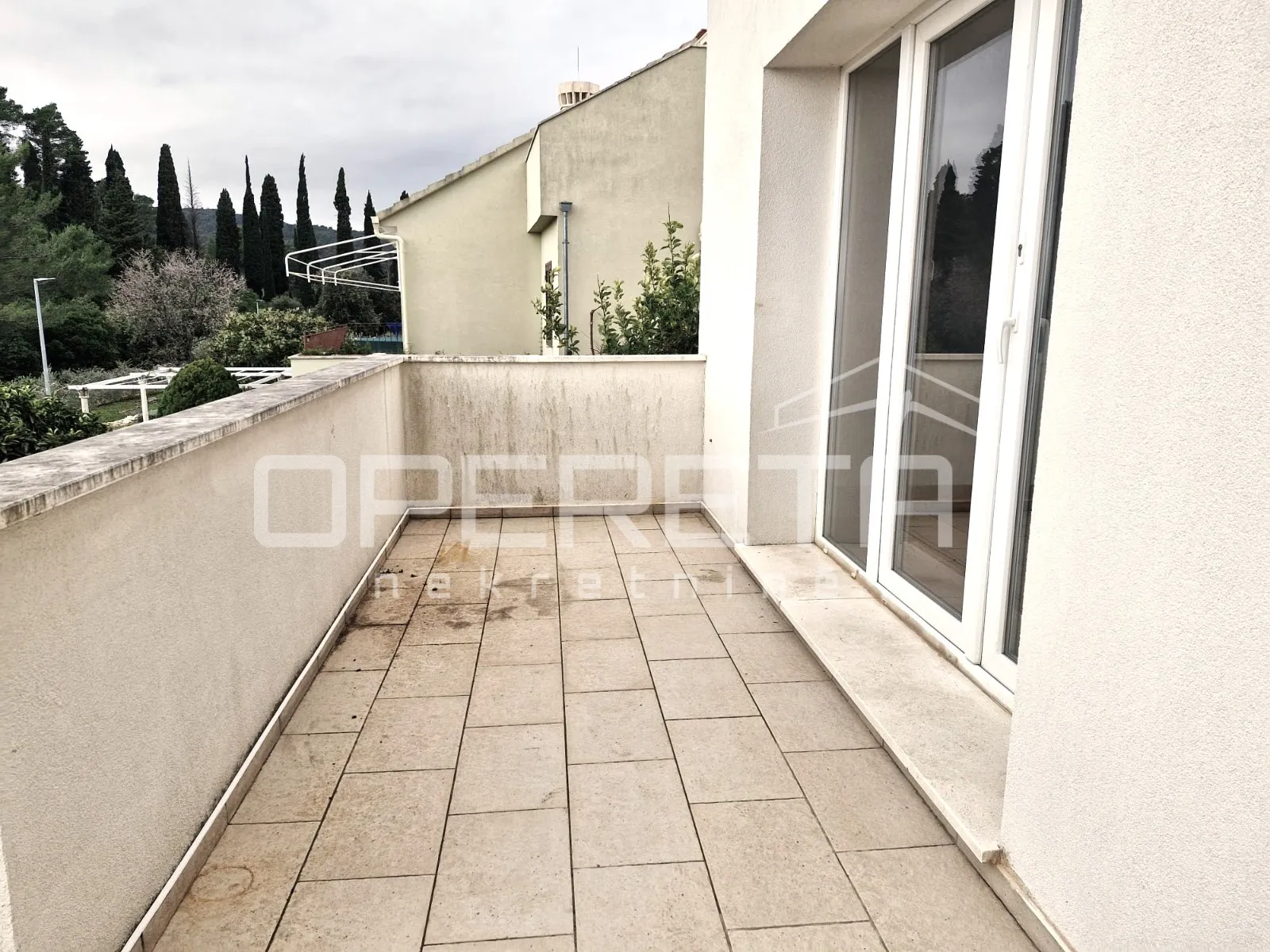 stan u manjoj stambenoj zgradi s vrtom – sv antun, korčula - slika 6