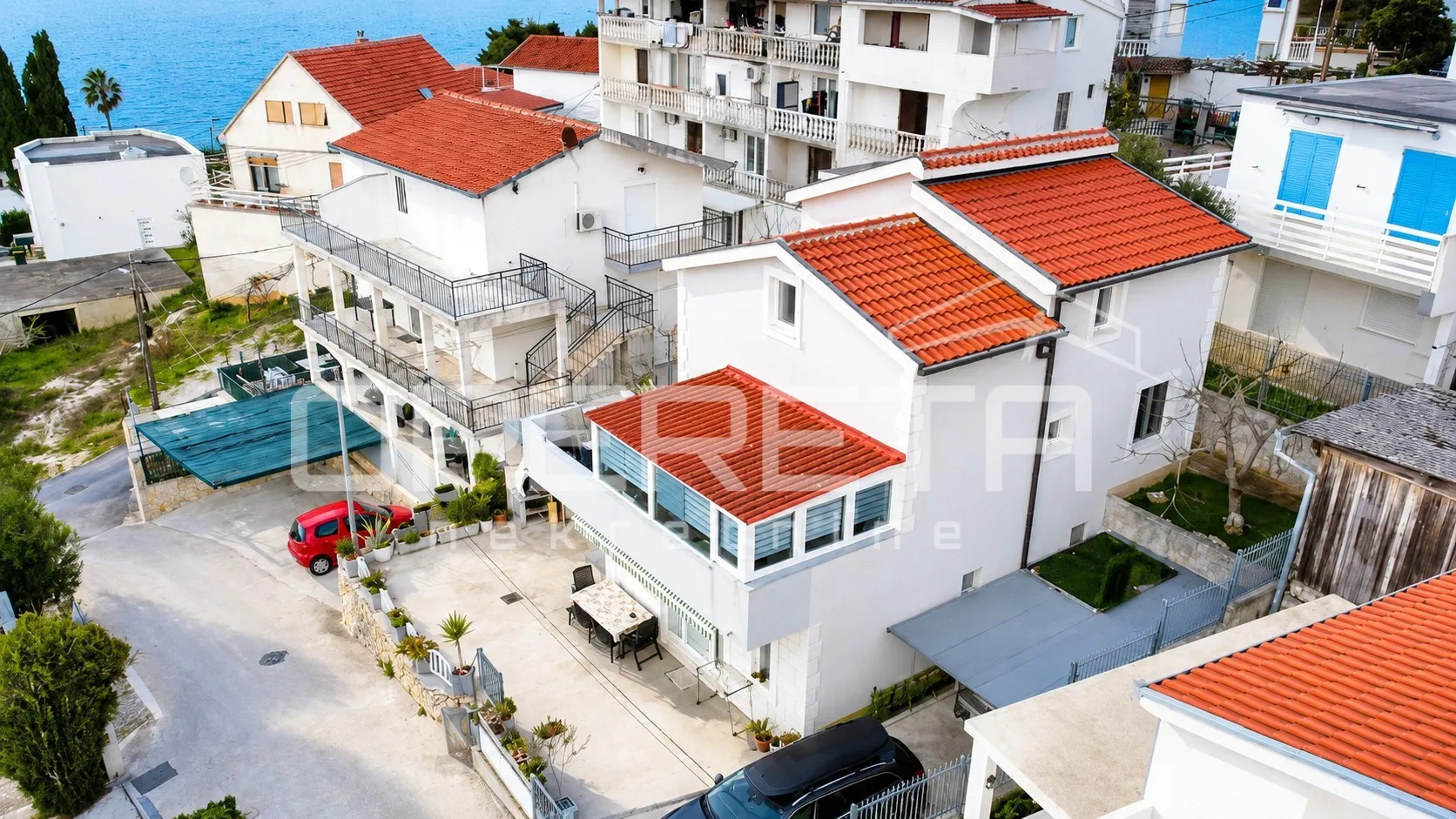 predivna kuća s više stambenih jedinica – mastrinka, trogir,pogled na more - slika 3