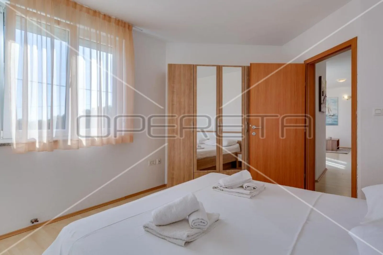 petrčane - kuća s 10 etažiranih apartmana, 100m od mora - slika 15