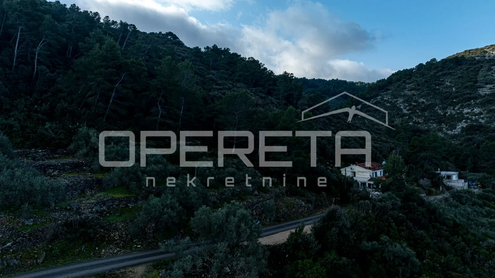 građevinsko zemljište od 934 m2, drugi red od mora, otok korčula - slika 11