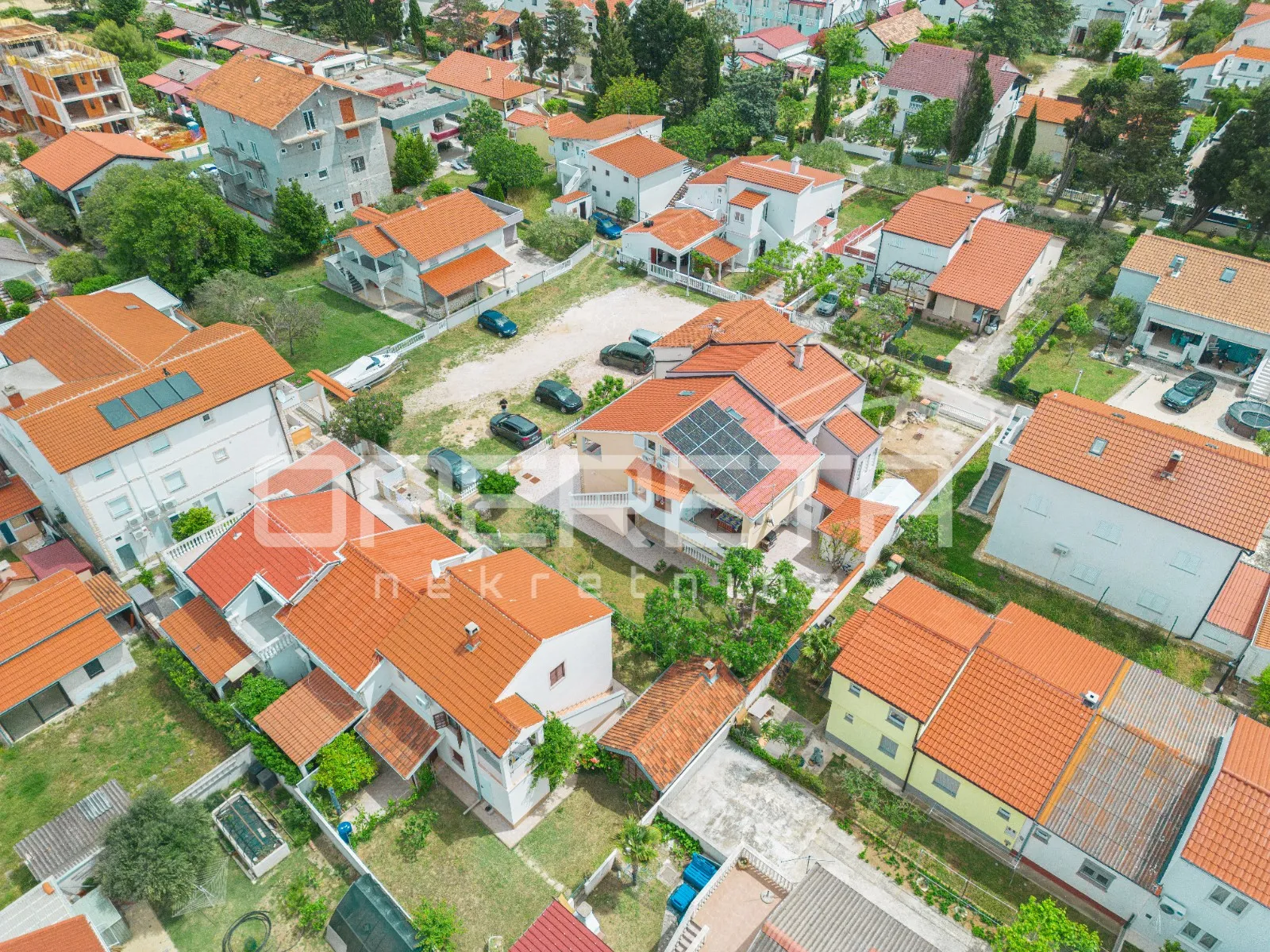 apartmanska kuća uz more – bez troška vode i struje! - slika 40