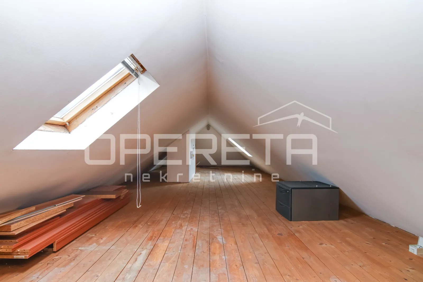 ured, najam, centar, 85 m2 + galerija - slika 9