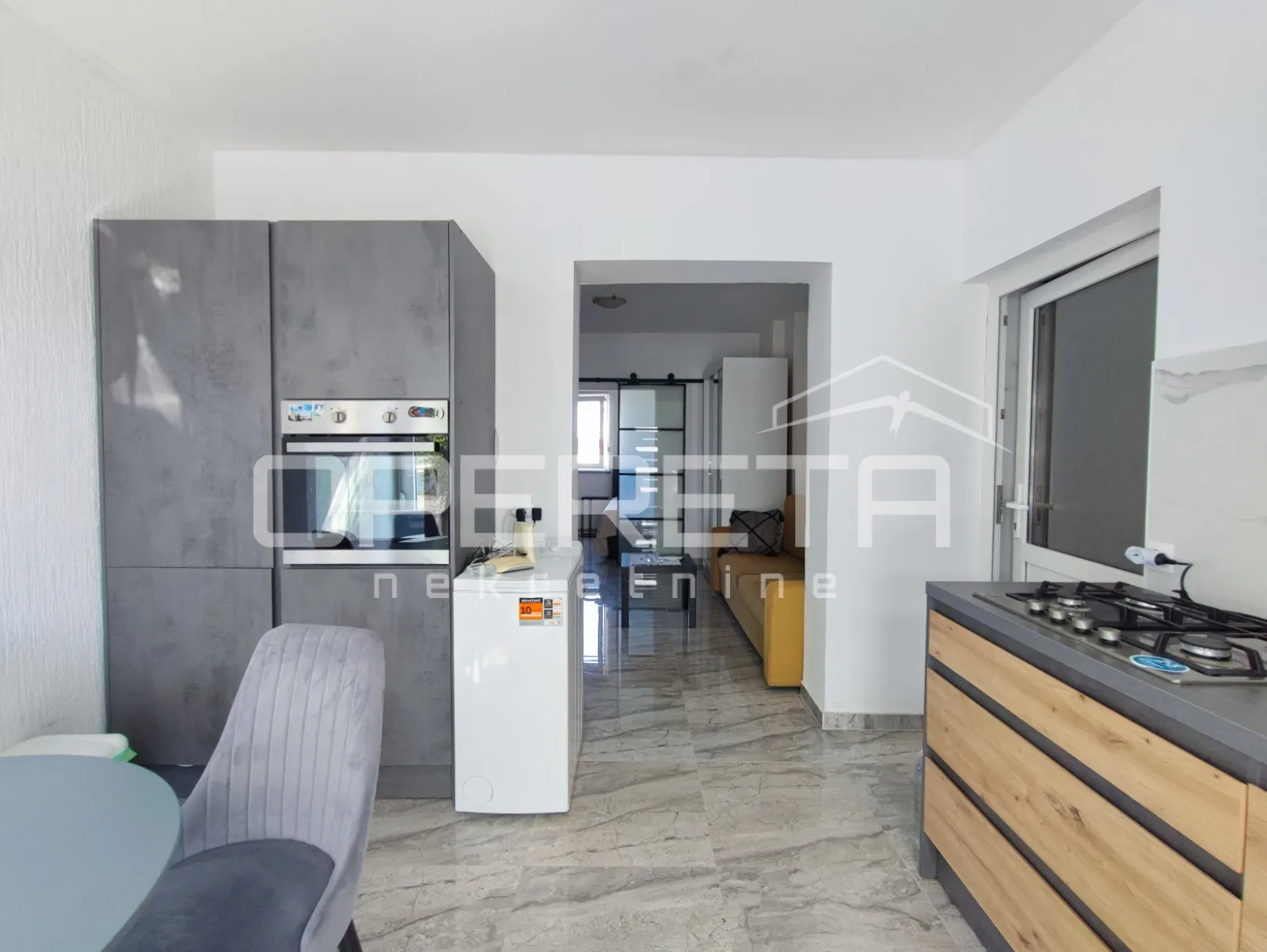 stan 77 m2, dva odvojena apartmana, 100 m do plaže, vir, zadar - slika 15