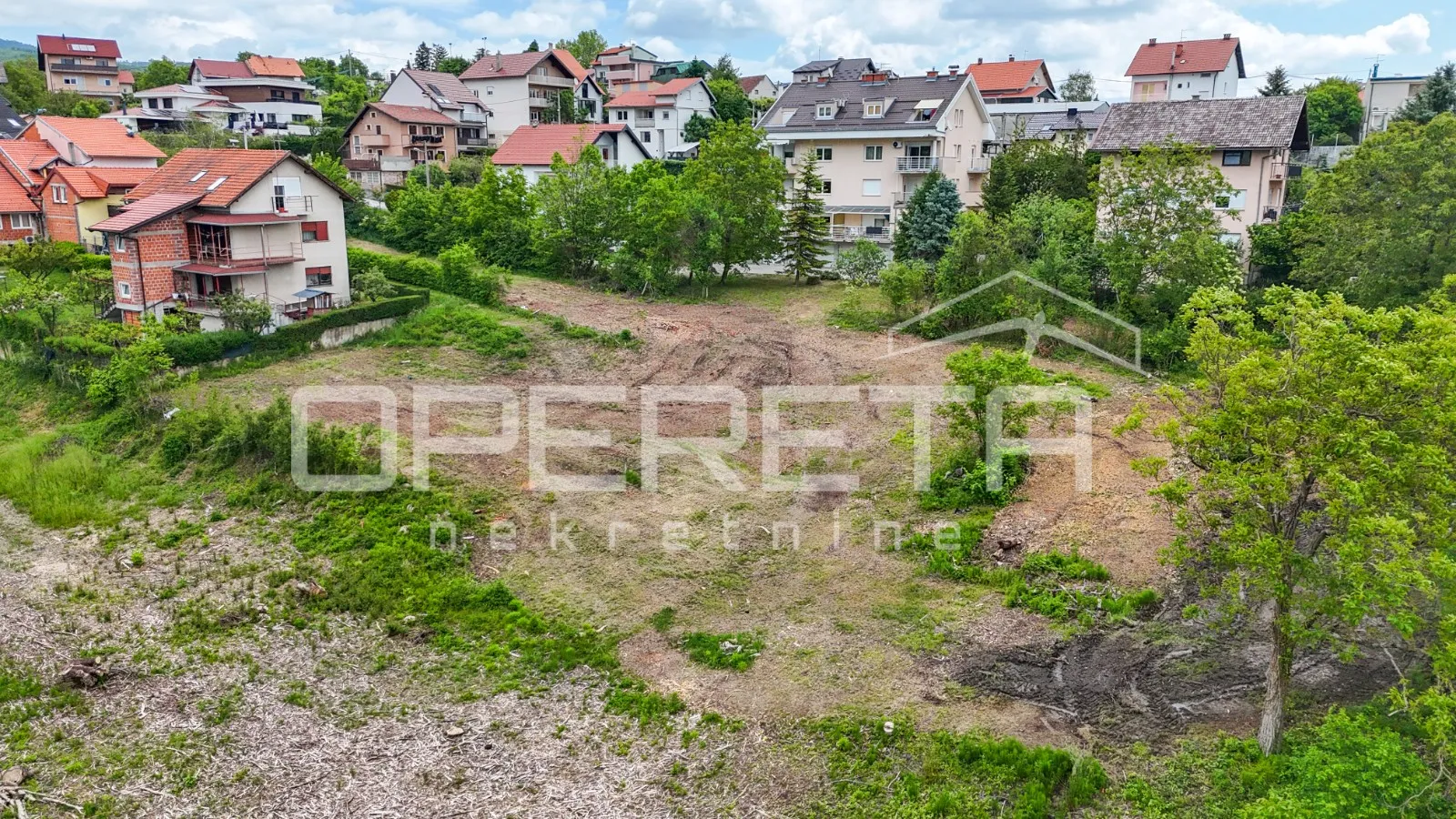 građevinsko zemljište s idejnim projektom za četiri zgrade s po dva stana, črnom - slika 17