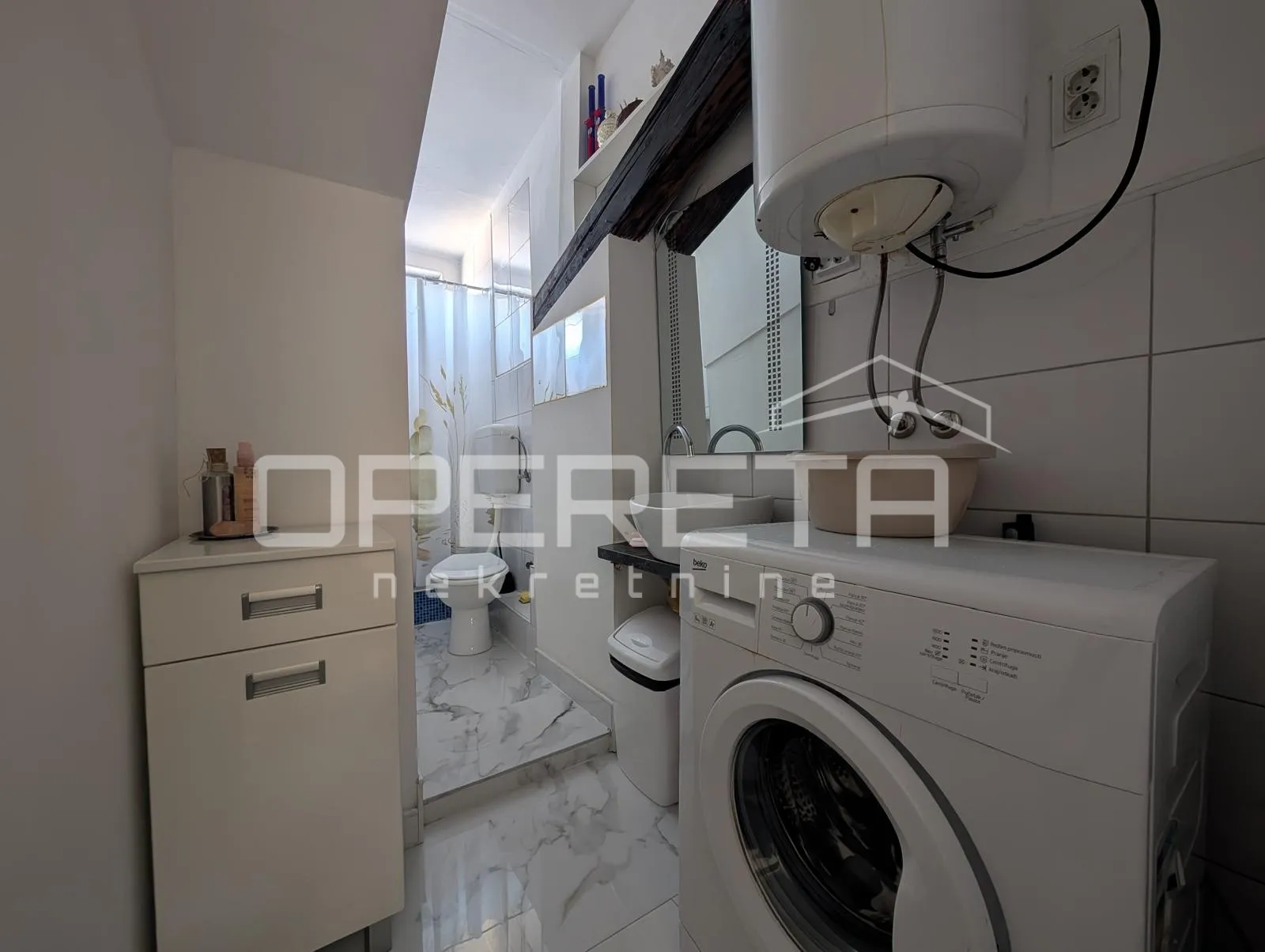 stan 30m2 u centru pule - slika 5