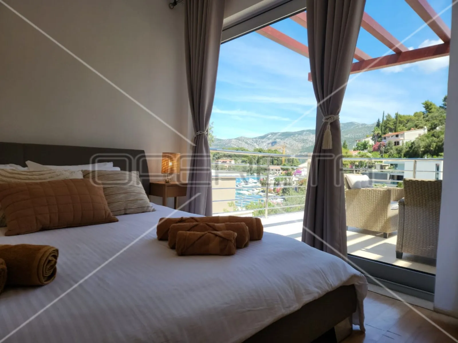 korčula, vila prvi red do mora - slika 3