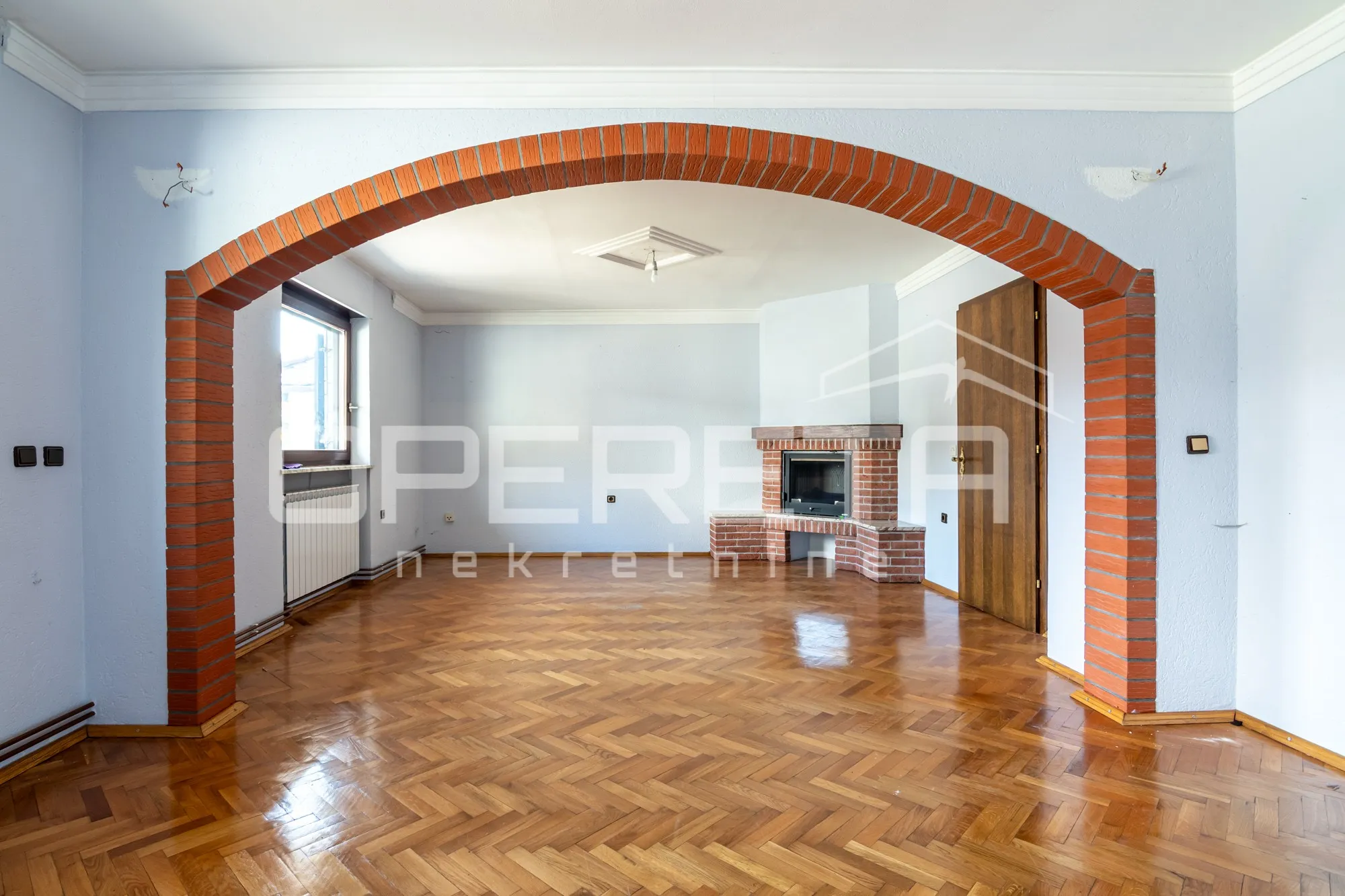 prodajemo prostranu obiteljsku kuću na parceli od 2.265m2 u gajnicama, zagreb, i - slika 19