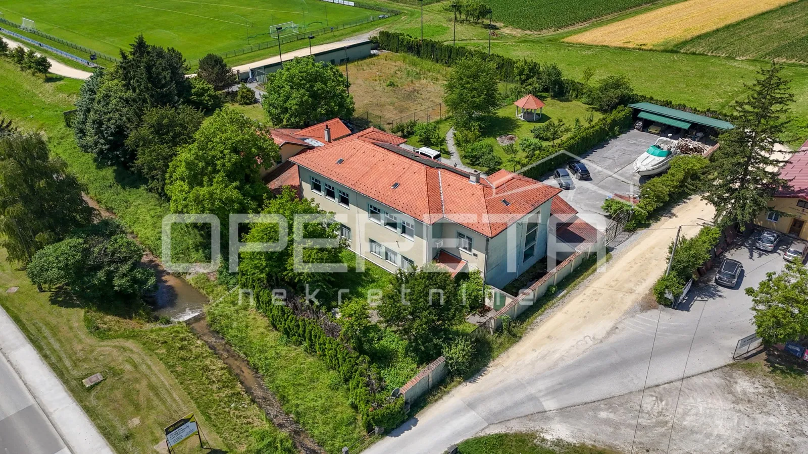 prodaja, kuća, jastrebarsko, bana jelačića, samostojeća, 900m2 - slika 39