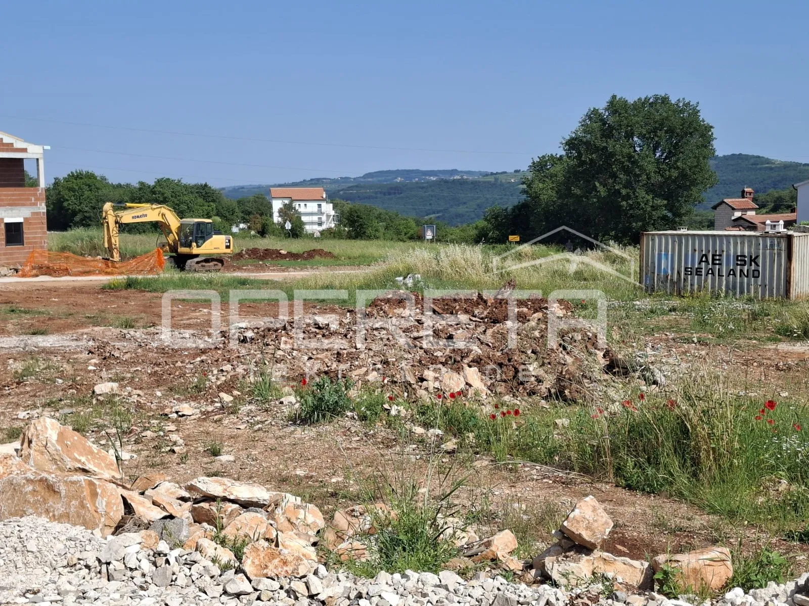 istra, momjan okolica – zemljište s građevinskom dozvolom 657 m2 - slika 5