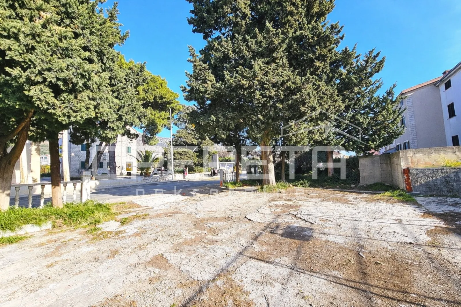 poslovni prostor na izuzetnoj lokaciji u centru kaštel gomilice,150m2 - slika 4