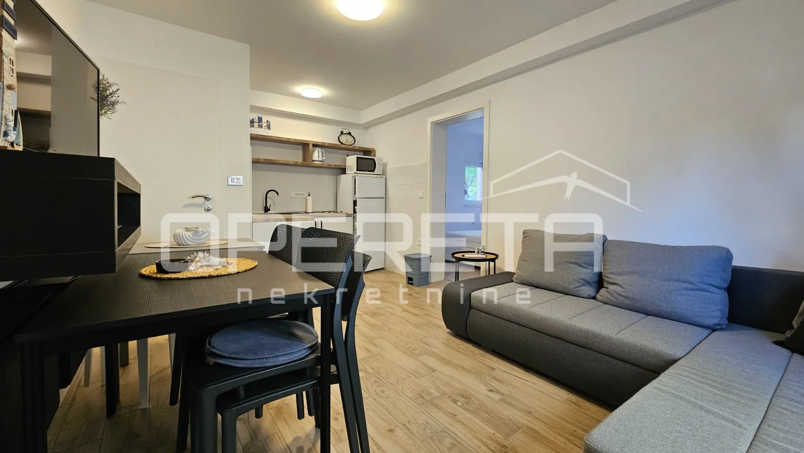 vir – samostojeća kuća s četiri moderno uređena apartmana, 170 m² - slika 18