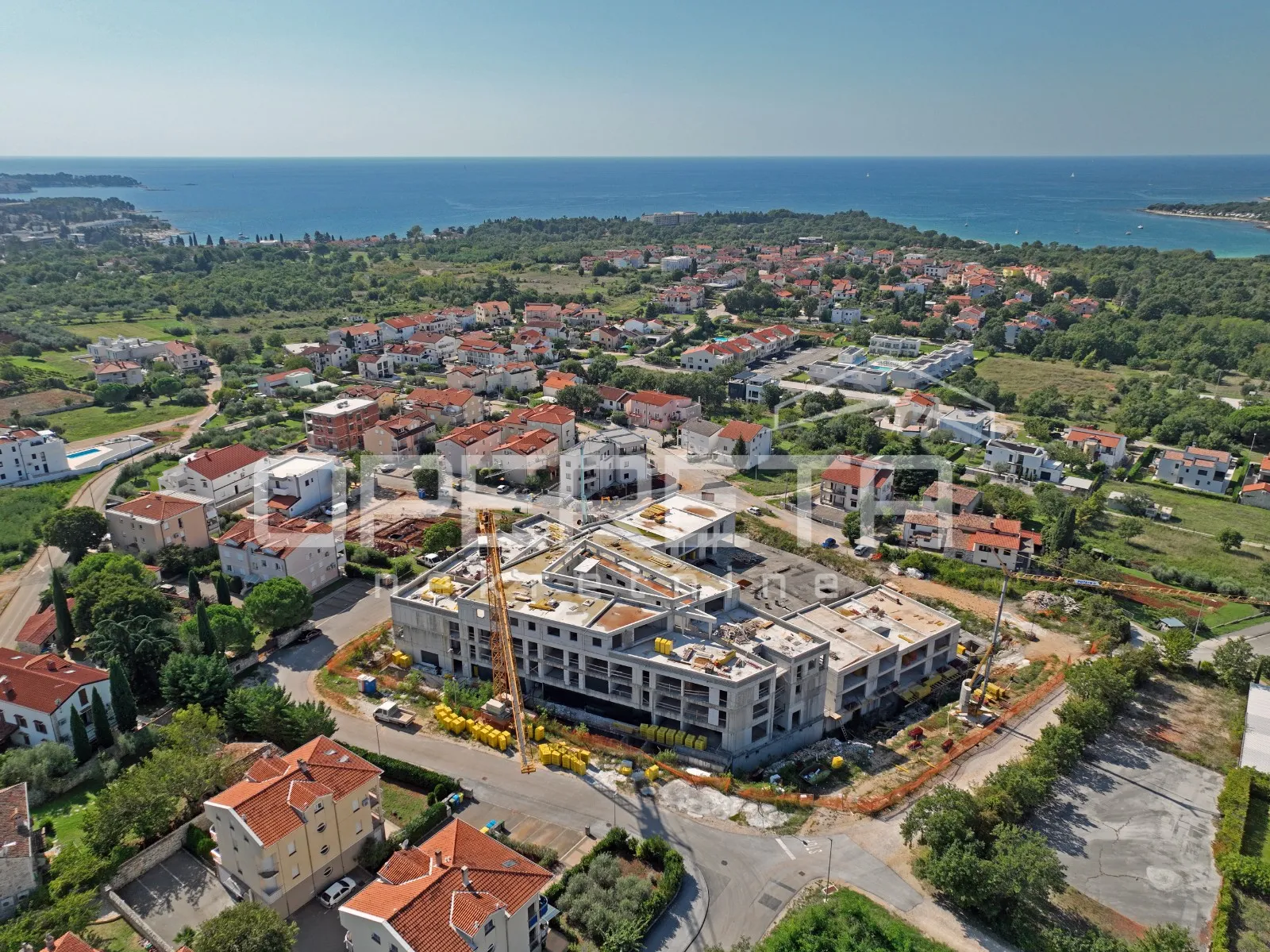 veli maj – prodaja poslovnog prostora 75 m2 - slika 2