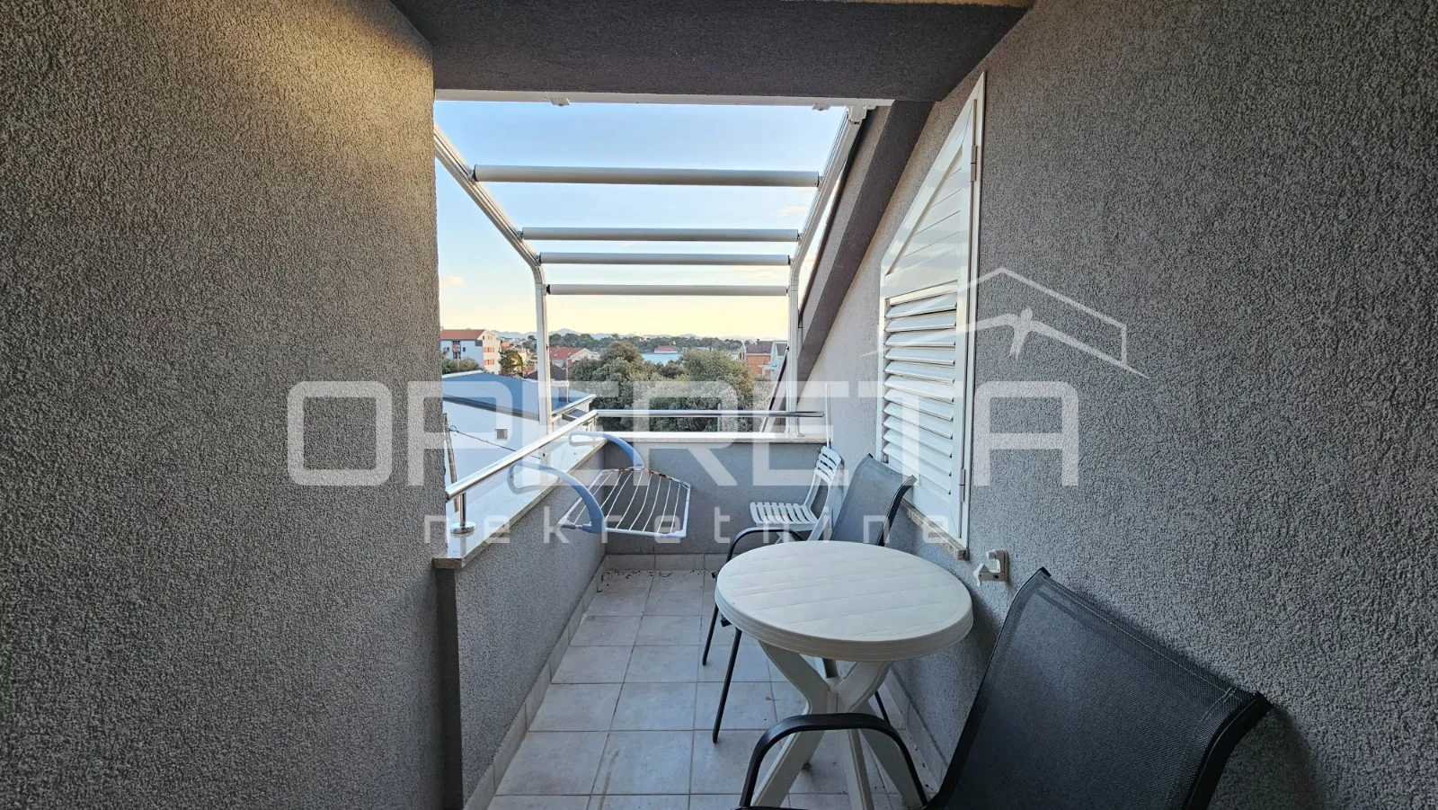 petrčane – apartman 40 m² s pogledom na more, 200 m od mora - slika 3