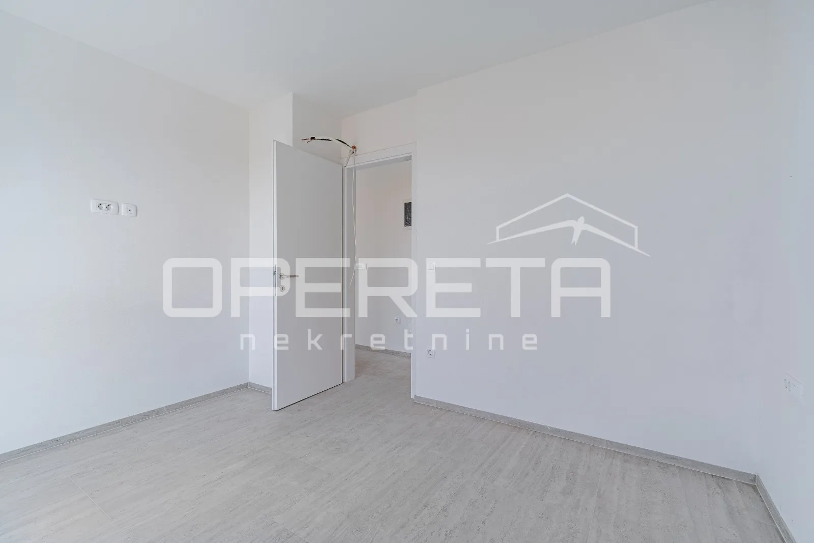 istra, novigrad okolica-jednosoban stan s krovnom terasom - slika 6