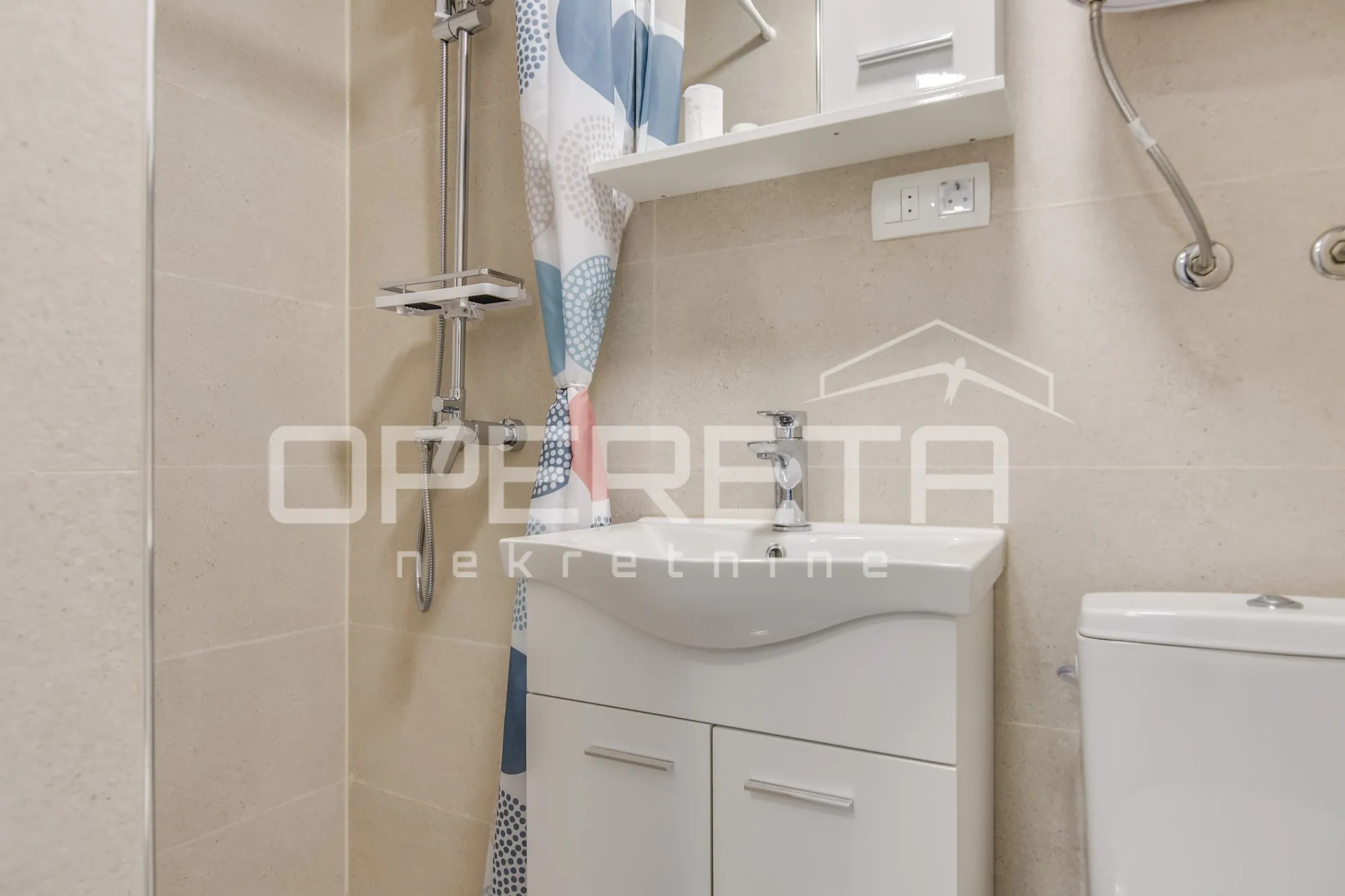 prodaja, kuća sa 3 stana i 1 apartmanom, maksimir, obojski gaj. - slika 28
