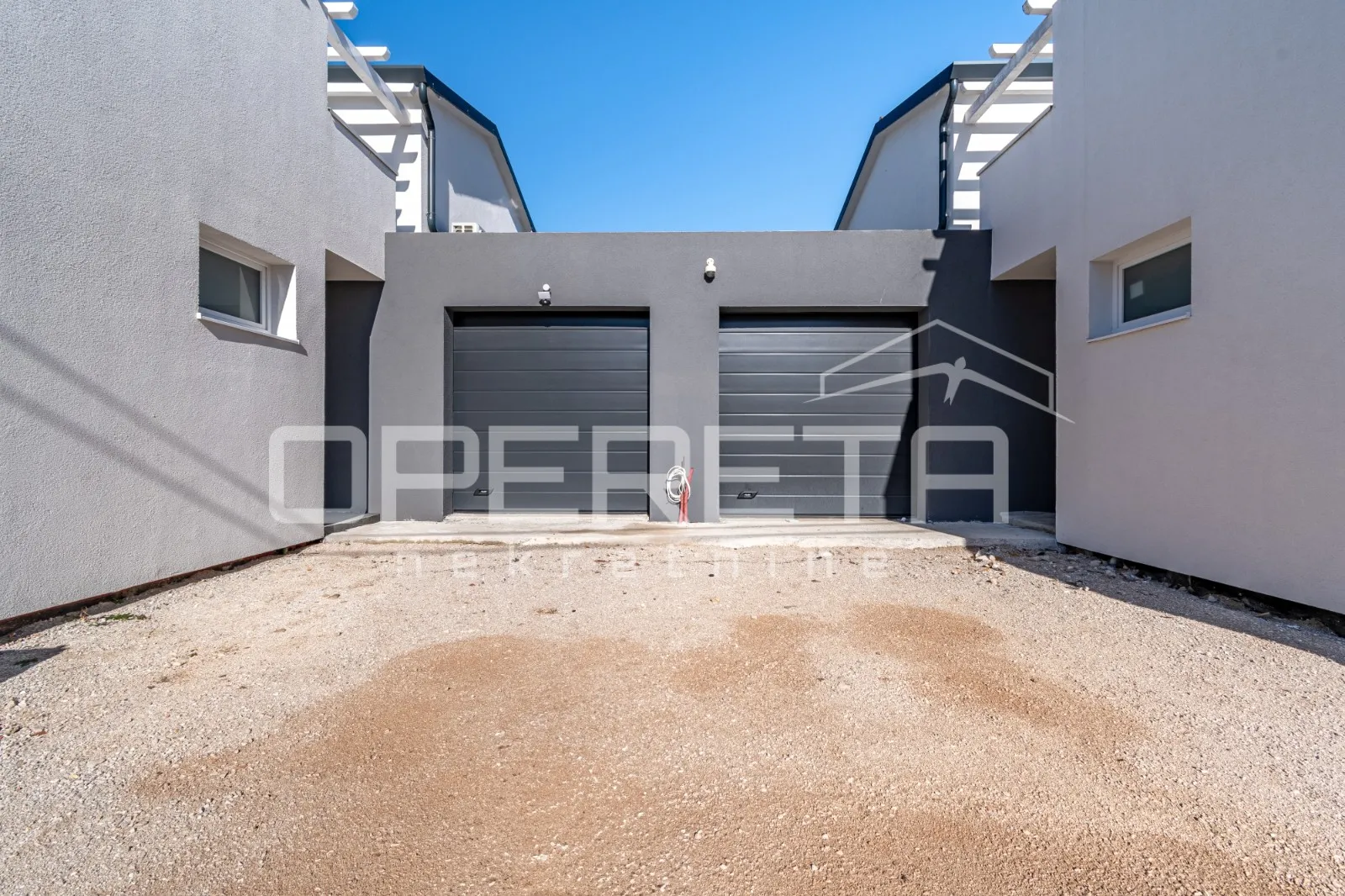 prodaja, kuća, momjan, momjan, dvojni objekt, 231m2 - slika 24