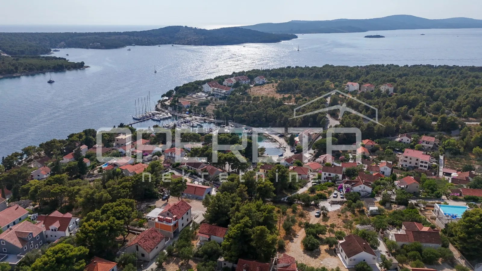 uživajte u ljepoti brača – građevinsko zemljište s infrastrukturom, milna - slika 10