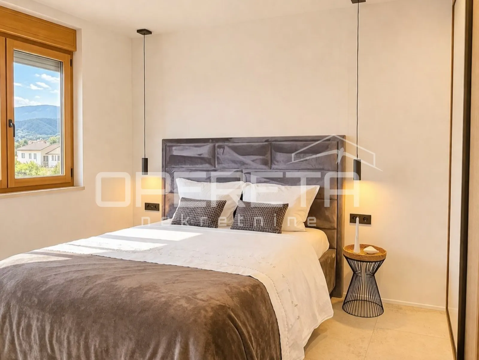 kaštel novi – moderna vila s bazenom i krovnom terasom, novogradnja - slika 13