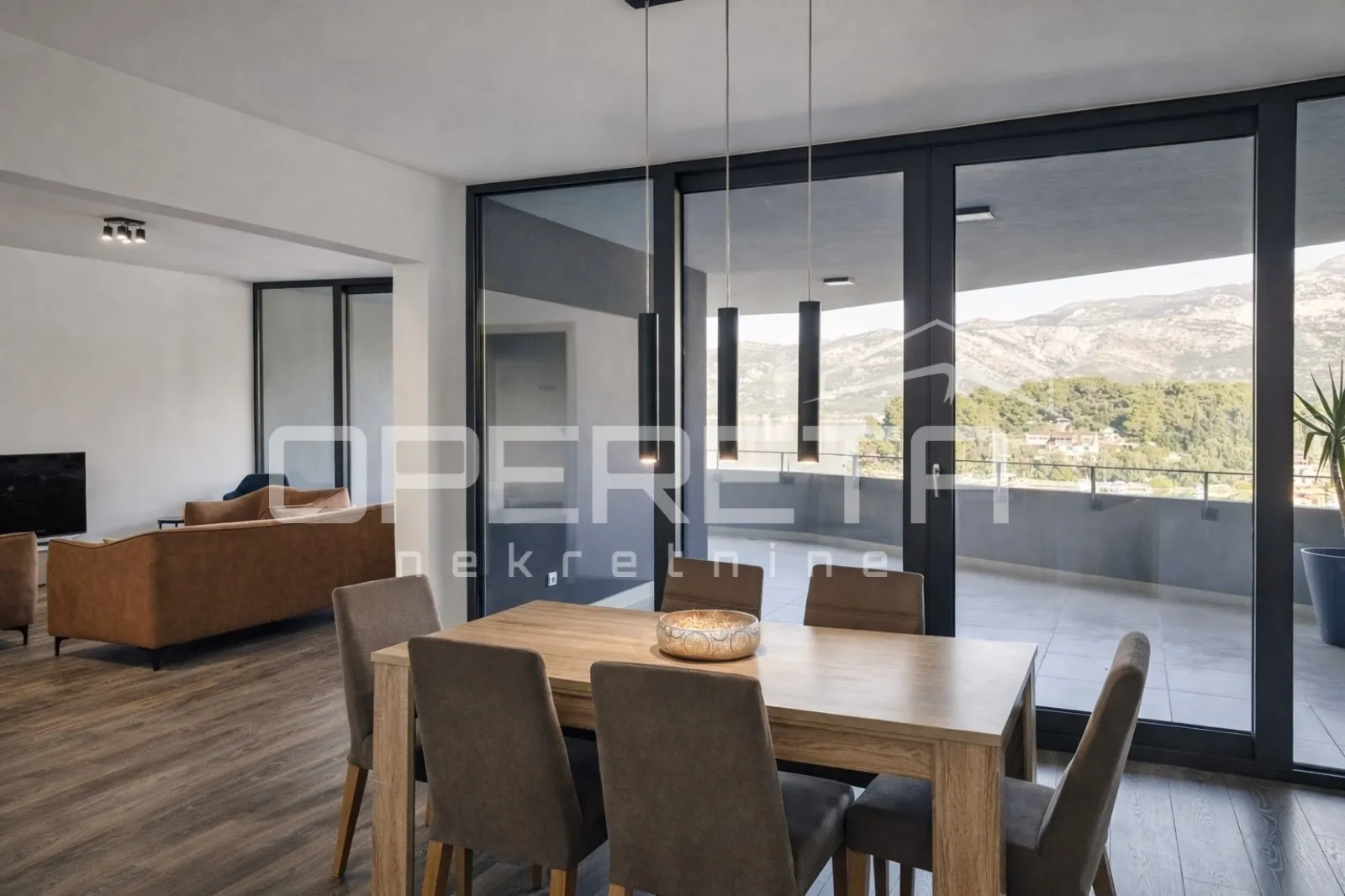 žrnovska banja, korčula, stan 125 m2, pogled na more, garaža - slika 8
