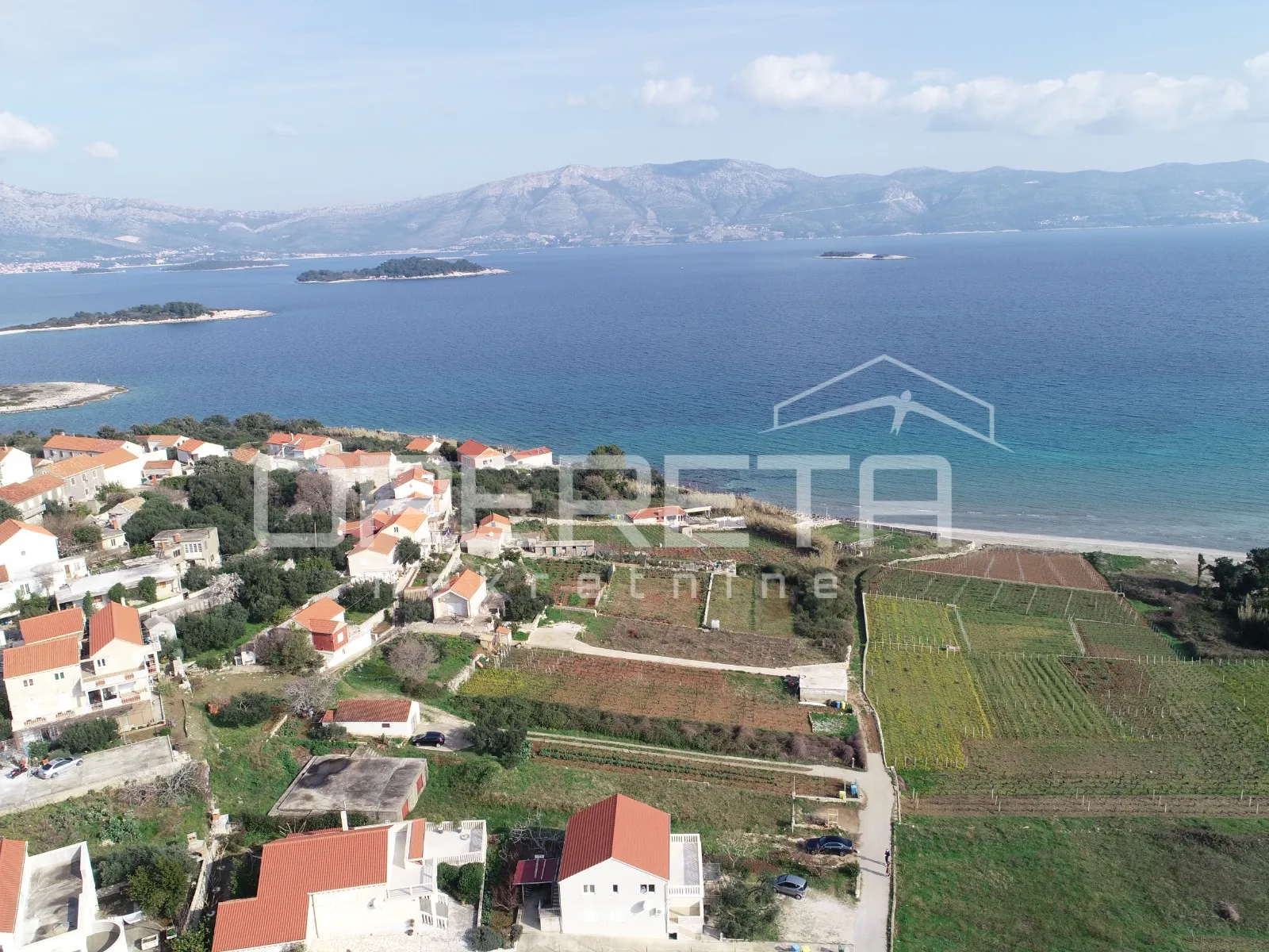 građevinsko zemljište,1171m2, lumbarda, blizu plaže bilin žal - slika 2