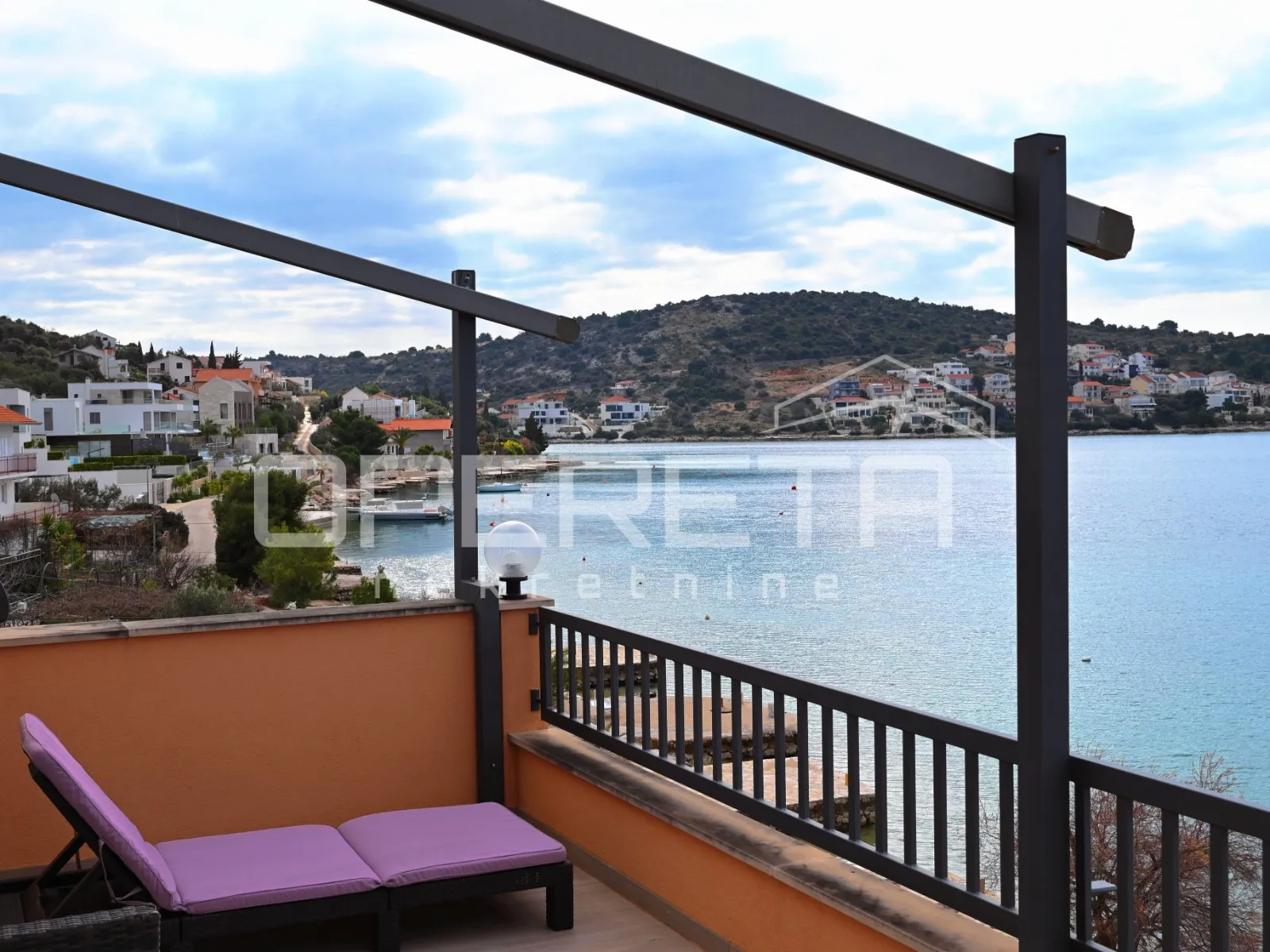 prvi red do mora, kuća s 4 apartmana, zatoglav - slika 9