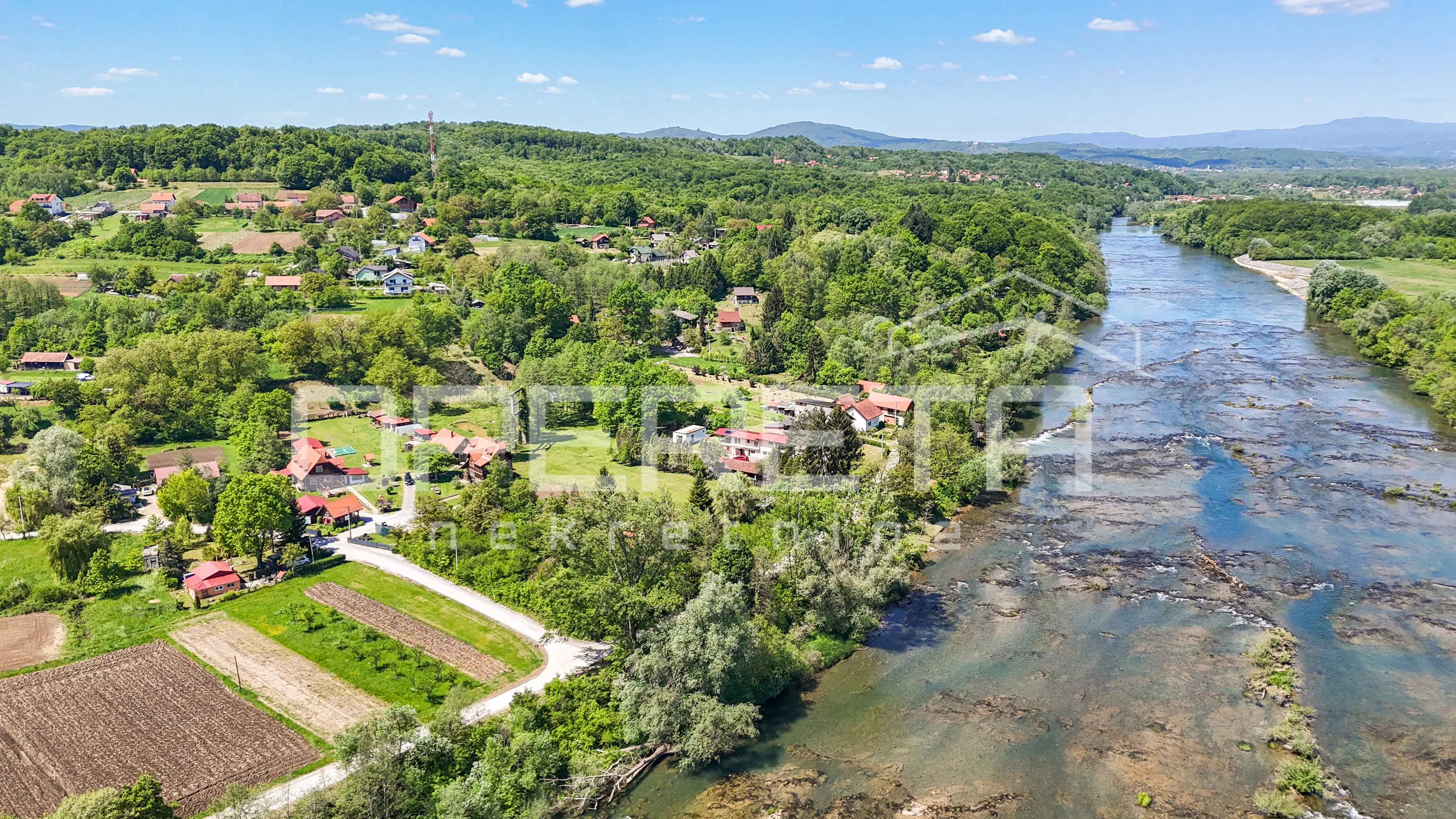 prilika za investiciju, karlovac-okolica , brodarci (sopg), 5132m2. - slika 4
