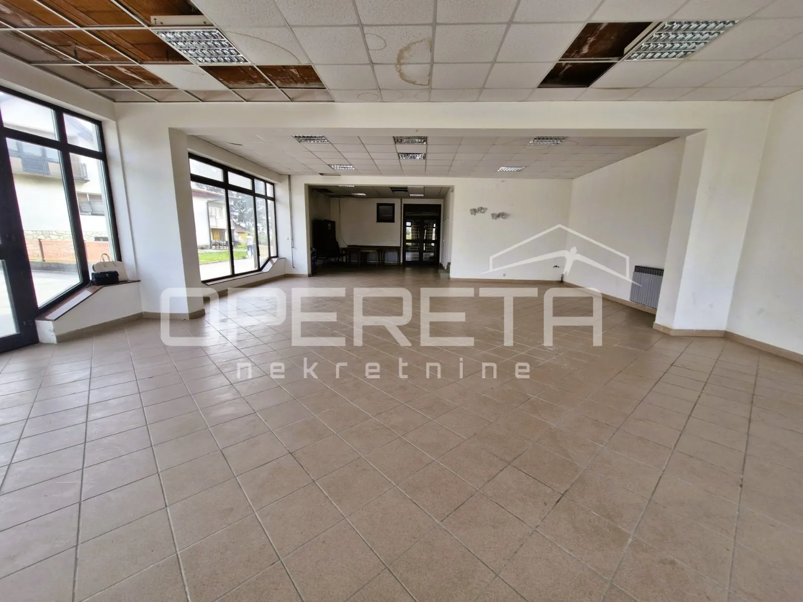 prodaja, poslovna zgrada, šibice, zagrebačka cesta, 300m2 - slika 2