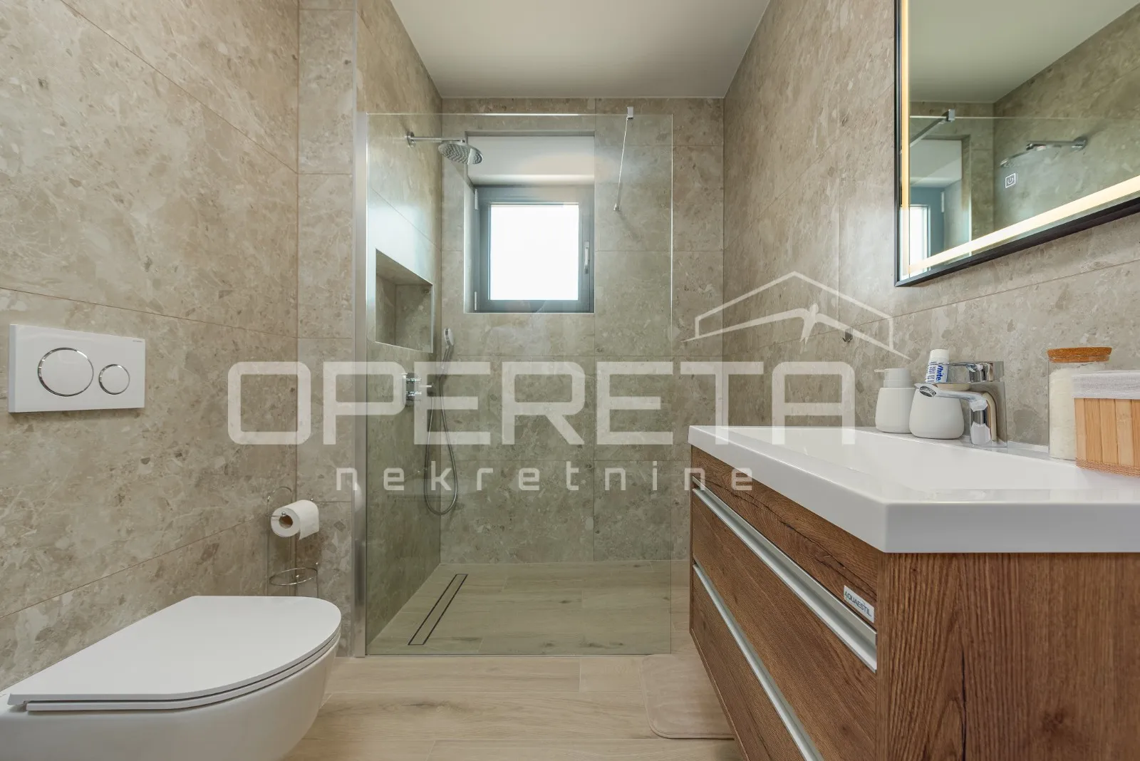 moderna vila s bazenom 217 m2, poljica brig, zadar - slika 44