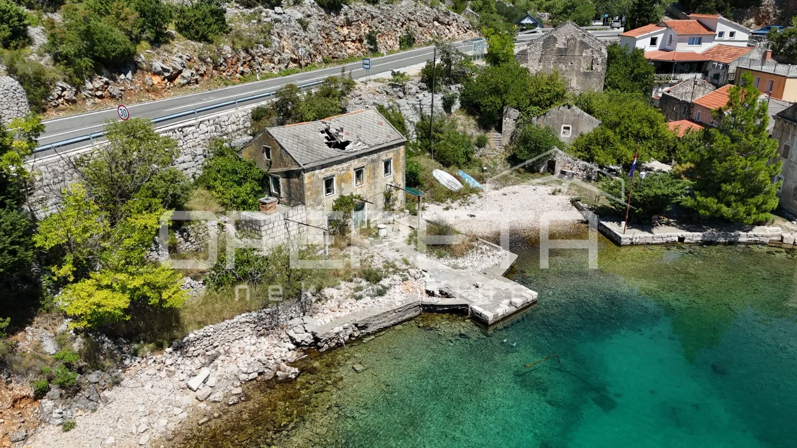kamena starina za adaptaciju u prvom redu do mora, starigrad paklenica - slika 13